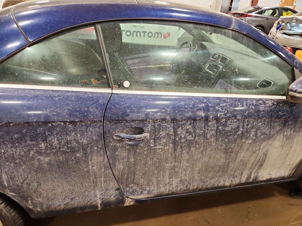 2009 Volkswagen Eos Lux Blue vin: WVWFA71F69V024483
