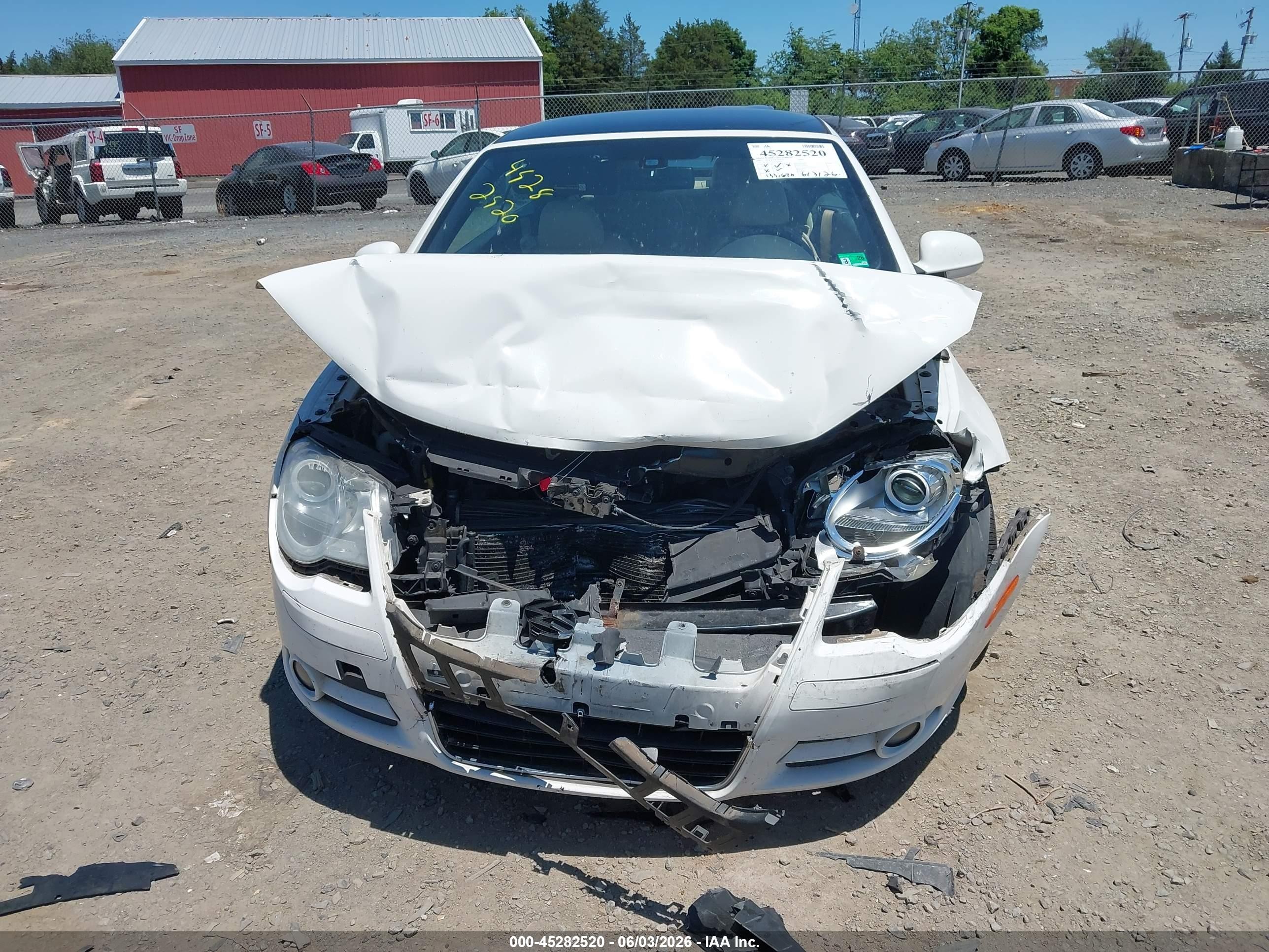 2007 Volkswagen Eos 2.0t White vin: WVWFA71F77V051950