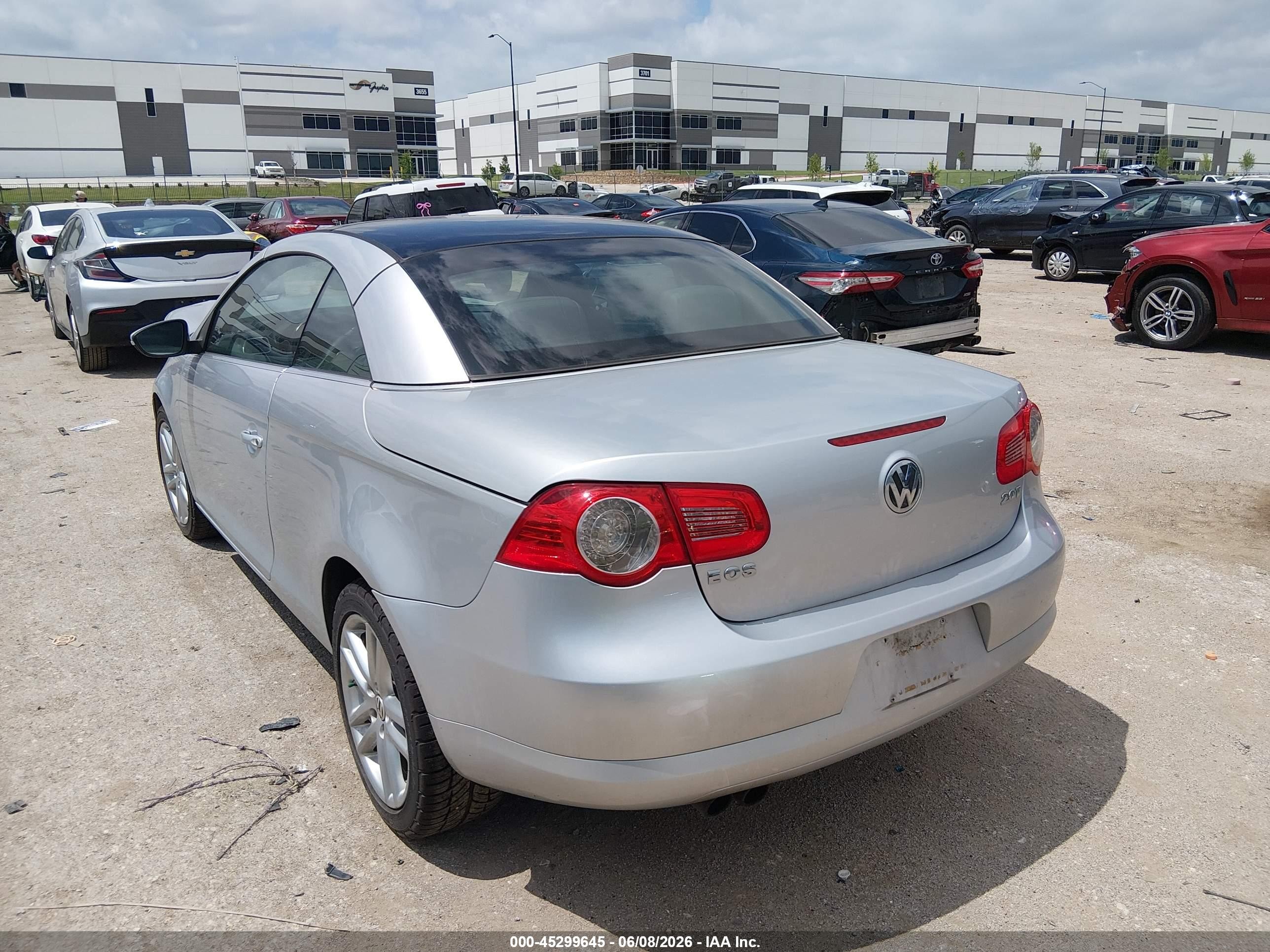 2009 Volkswagen Eos Lux Silver vin: WVWFA71F79V014464