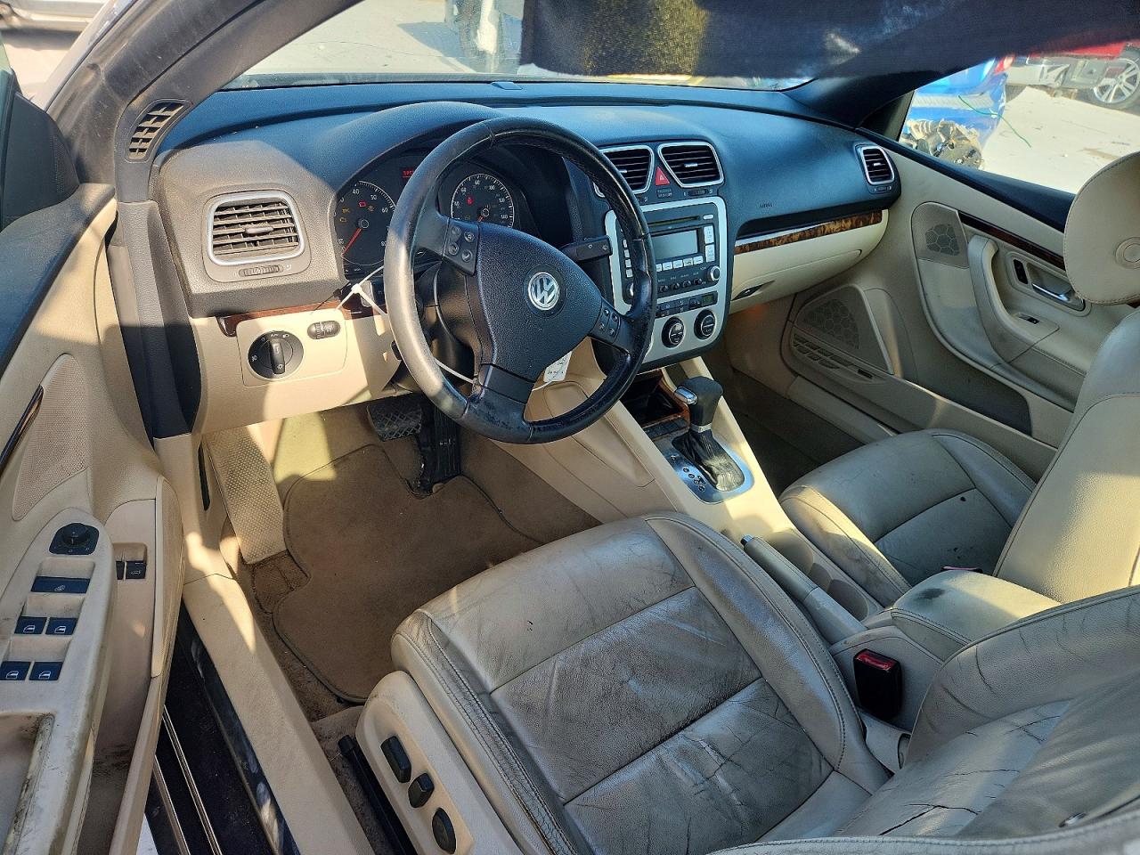 2007 Volkswagen Eos 2.0t Luxury Blue vin: WVWFA71F97V002006