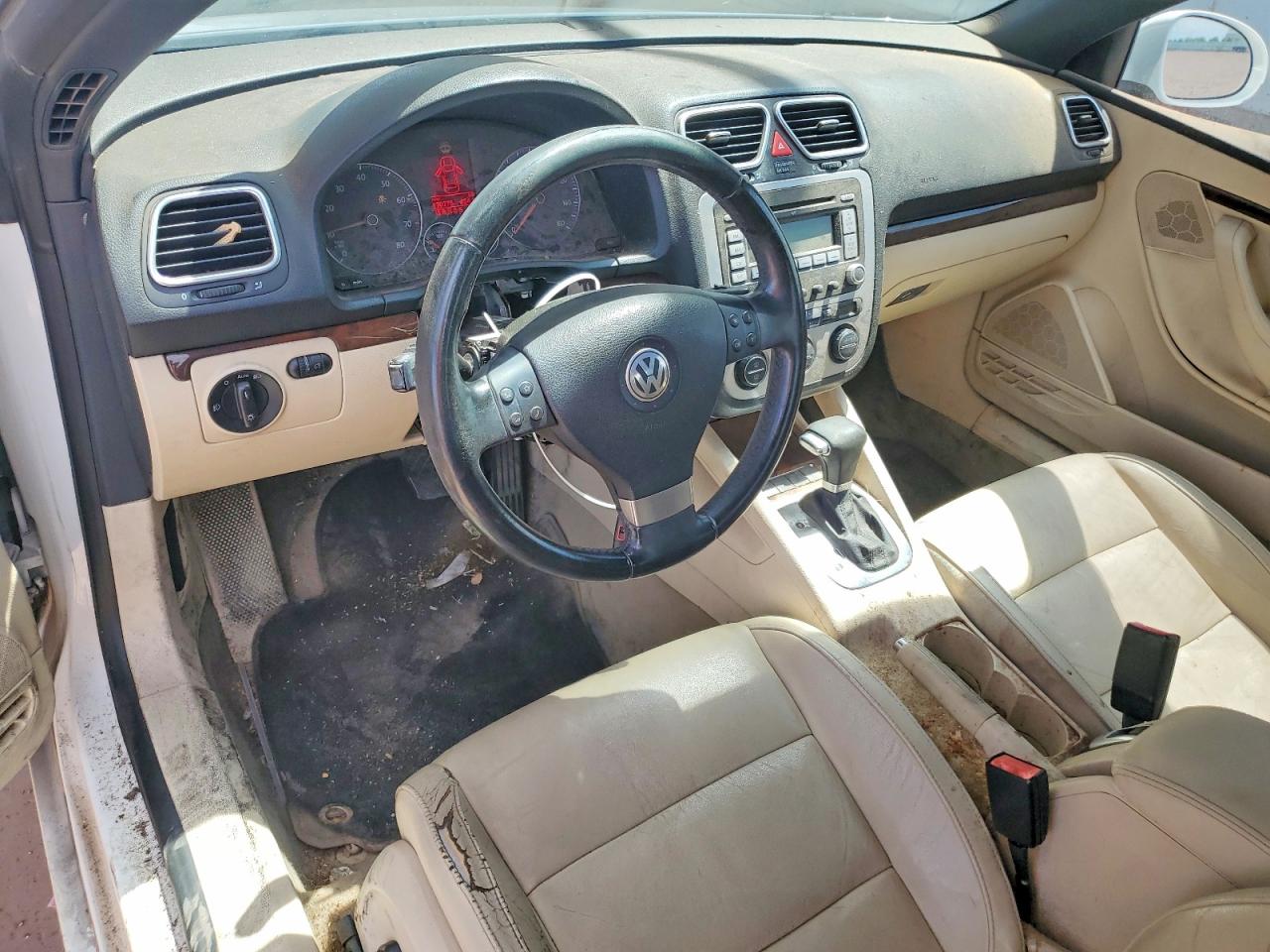 2007 Volkswagen Eos 2.0t Luxury White vin: WVWFA71FX7V029280