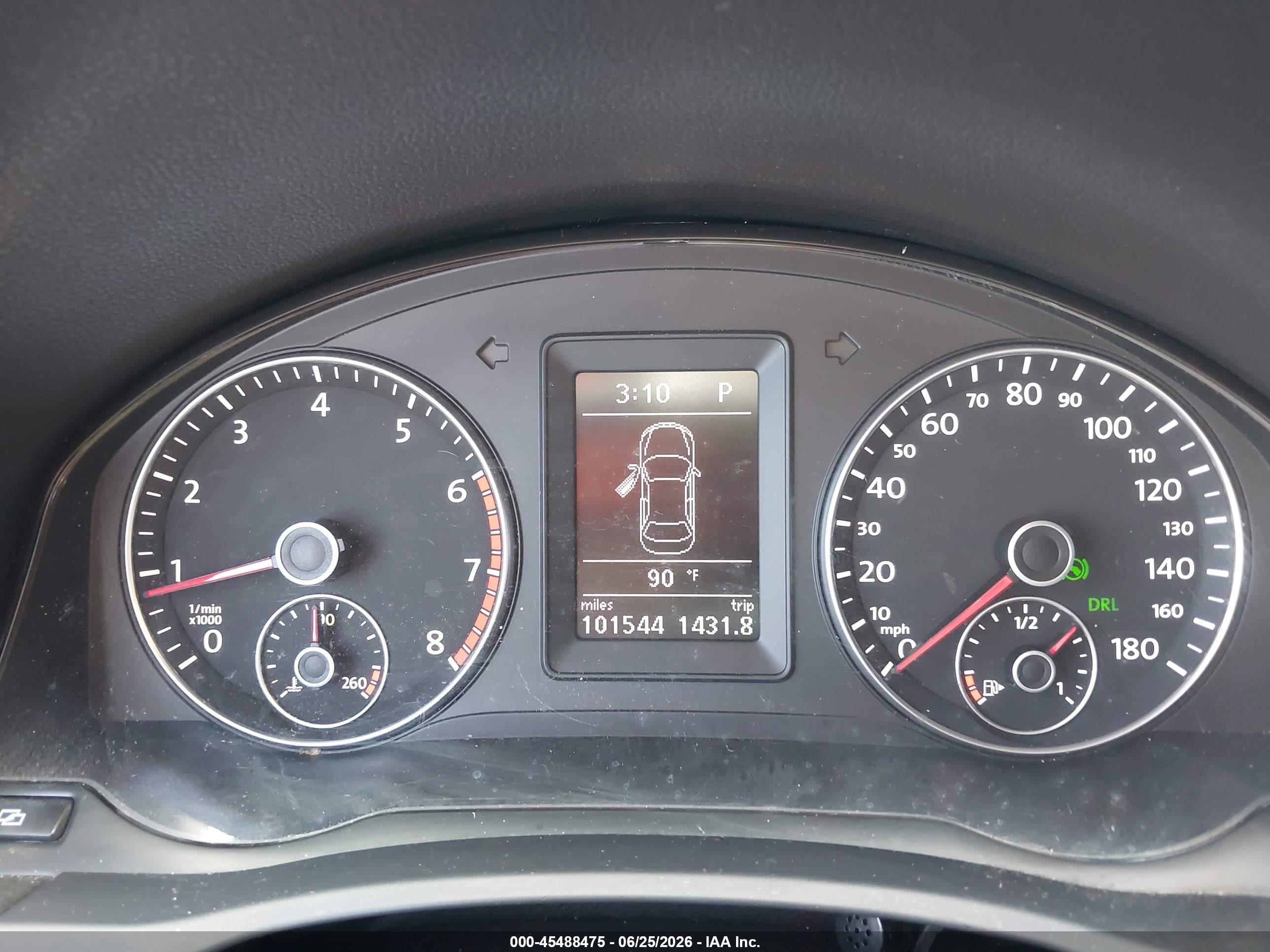 2010 Volkswagen Eos Lux Silver vin: WVWFA7AH0AV016711