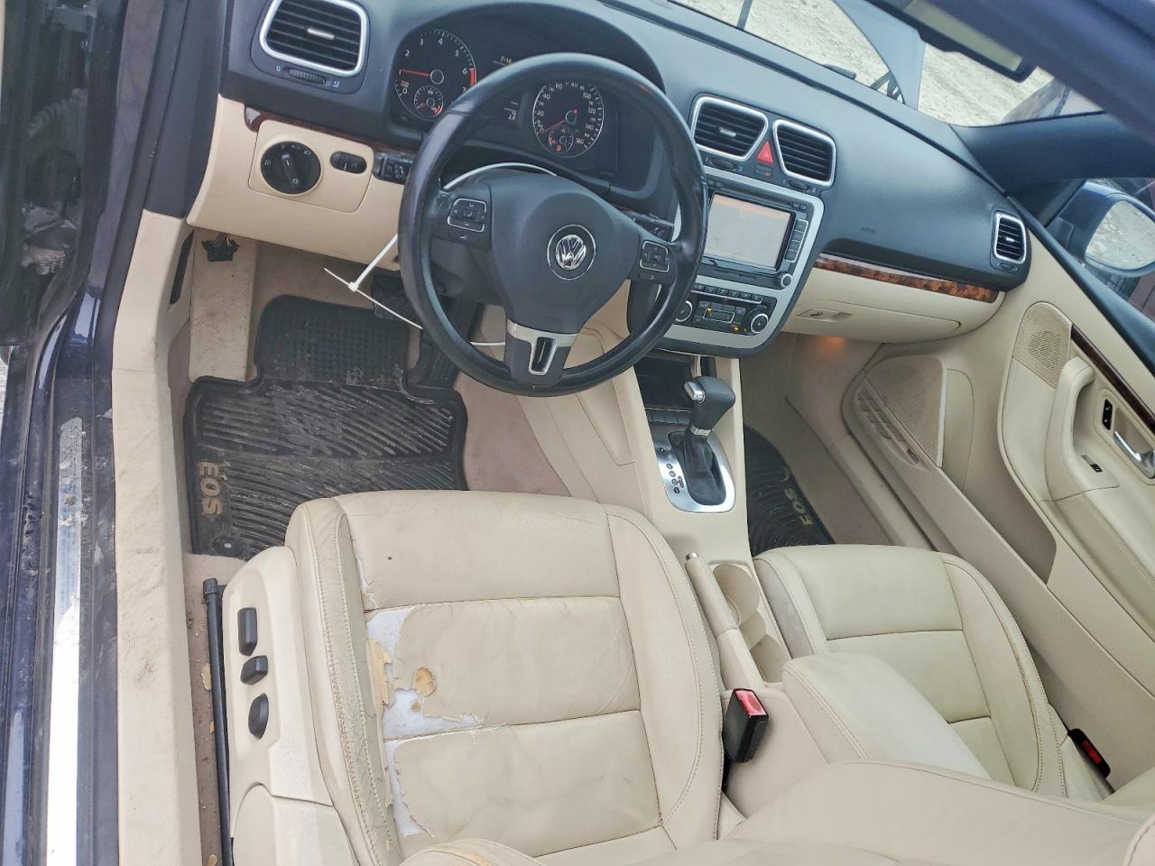 2010 Volkswagen Eos Lux Blue vin: WVWFA7AH3AV025838