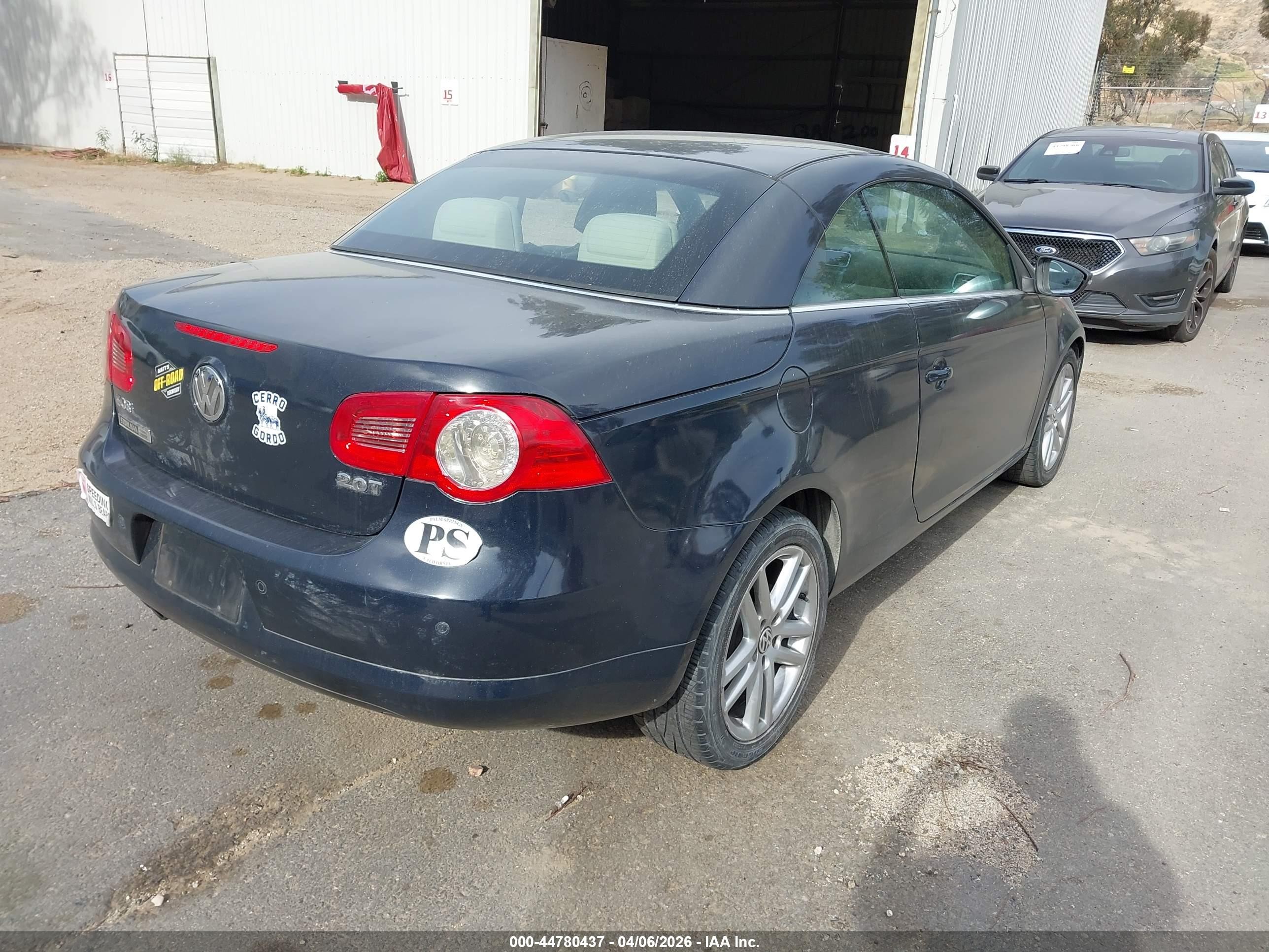 2010 Volkswagen Eos Lux Gray vin: WVWFA7AH8AV025835