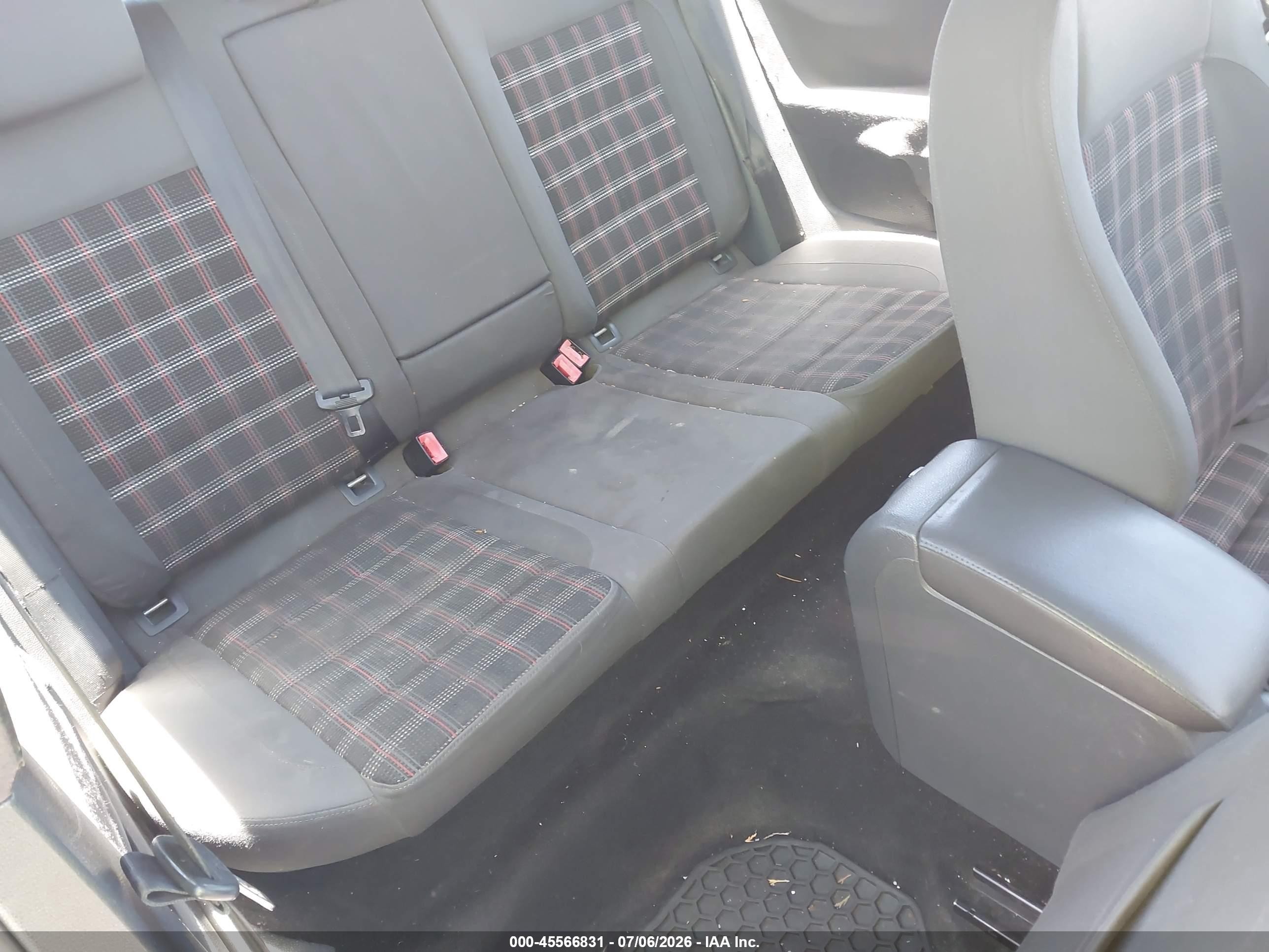 2009 Volkswagen Gti 2-door Gray vin: WVWFD71K99W142946