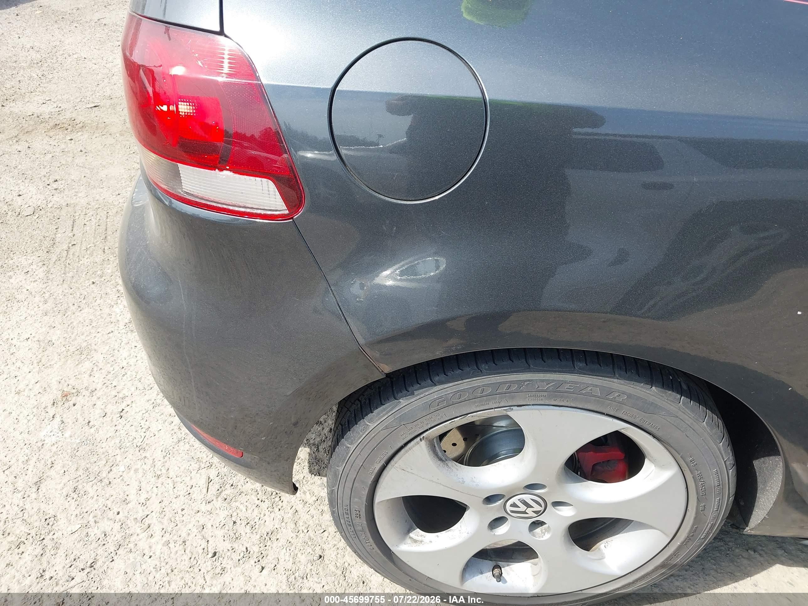 2010 Volkswagen Gti 2-door Gray vin: WVWFD7AJ1AW201189
