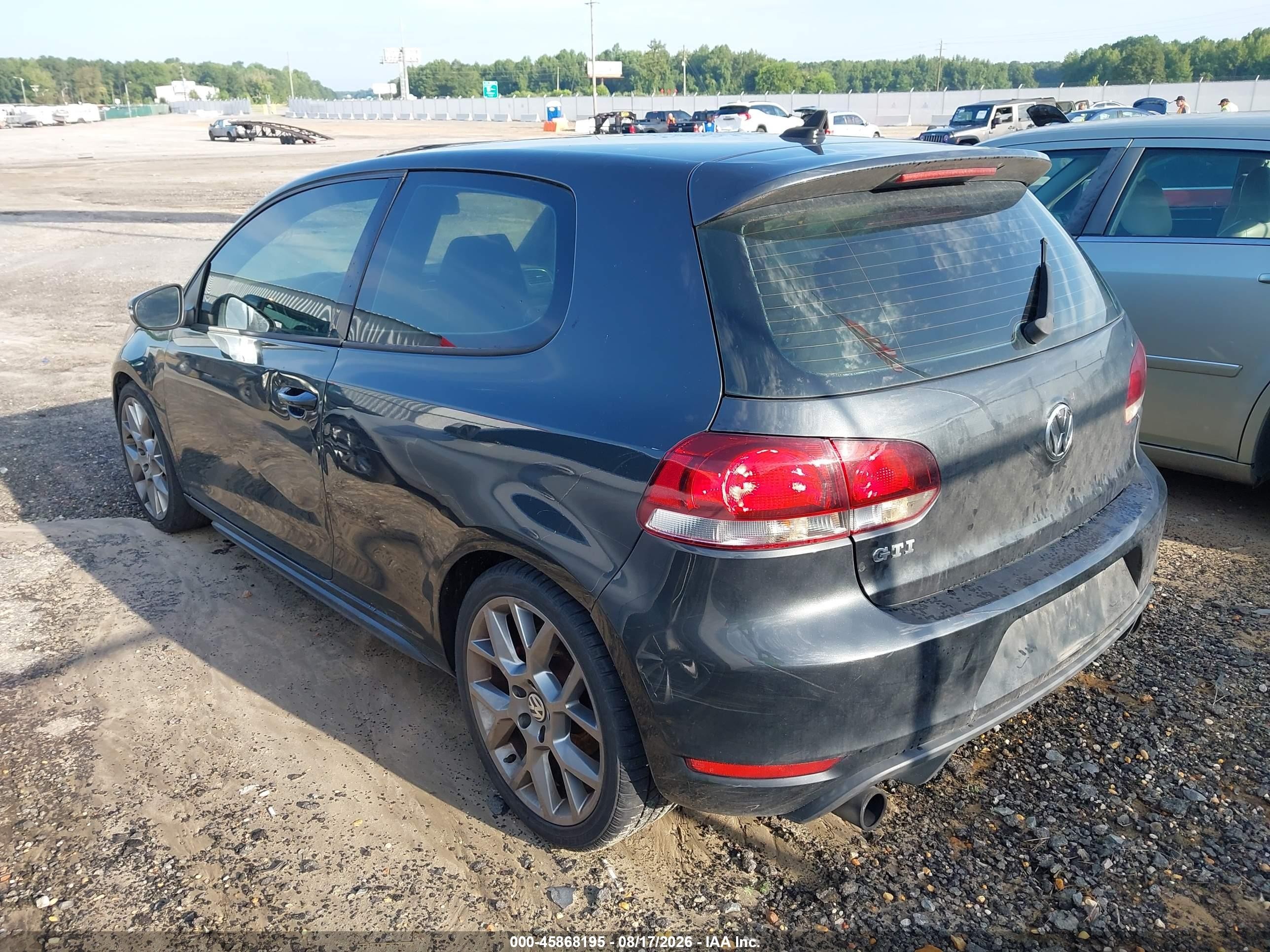 2013 Volkswagen Gti 2-door Gray vin: WVWFD7AJ1DW125655