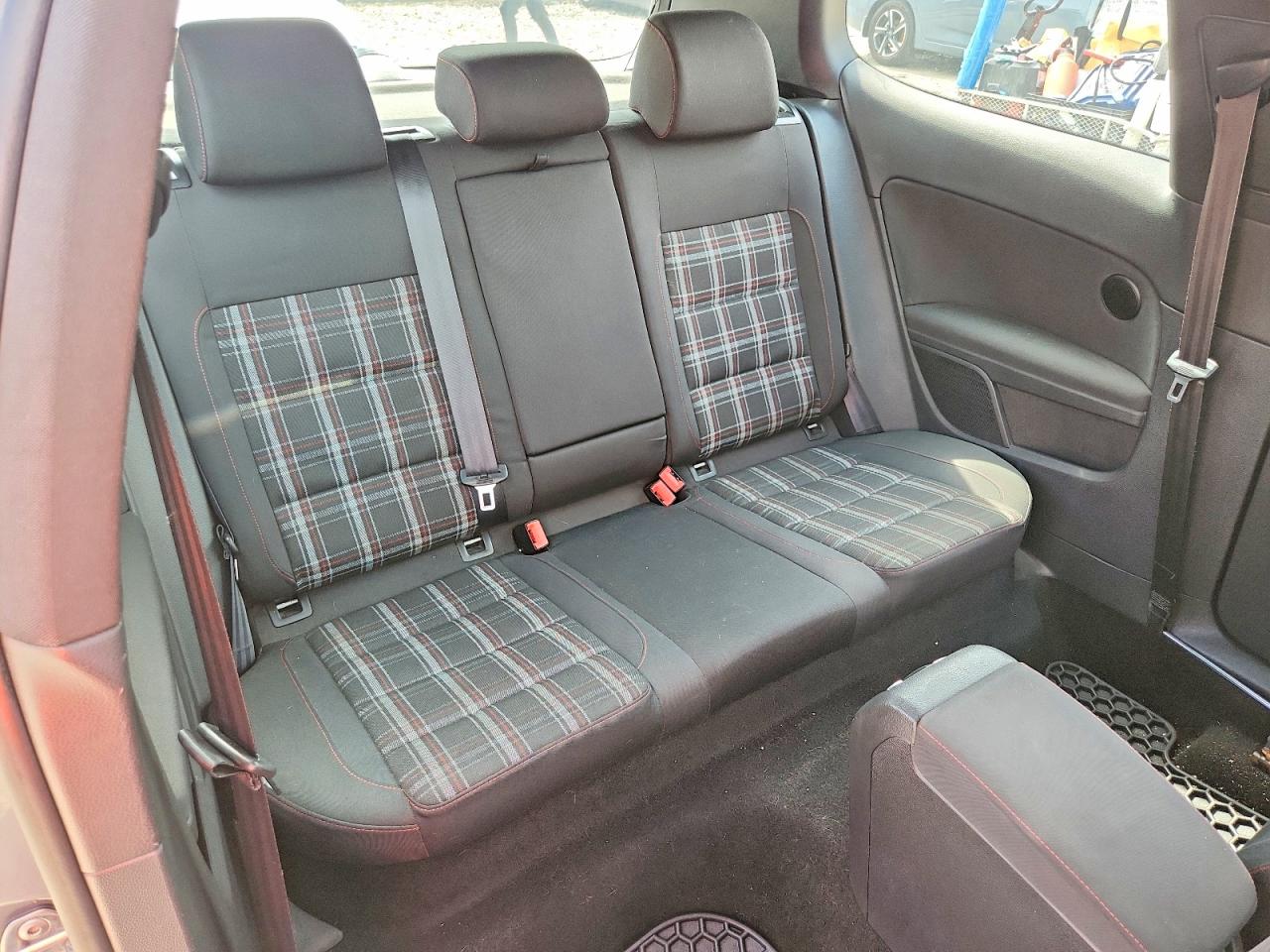 2011 Volkswagen Gti Gray vin: WVWFD7AJ3BW187717