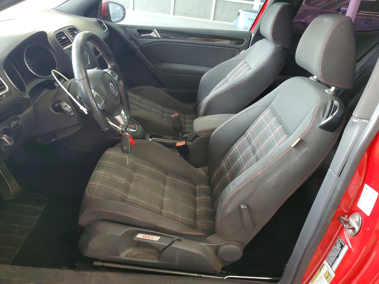 2011 Volkswagen Gti Red vin: WVWFD7AJ4BW103615