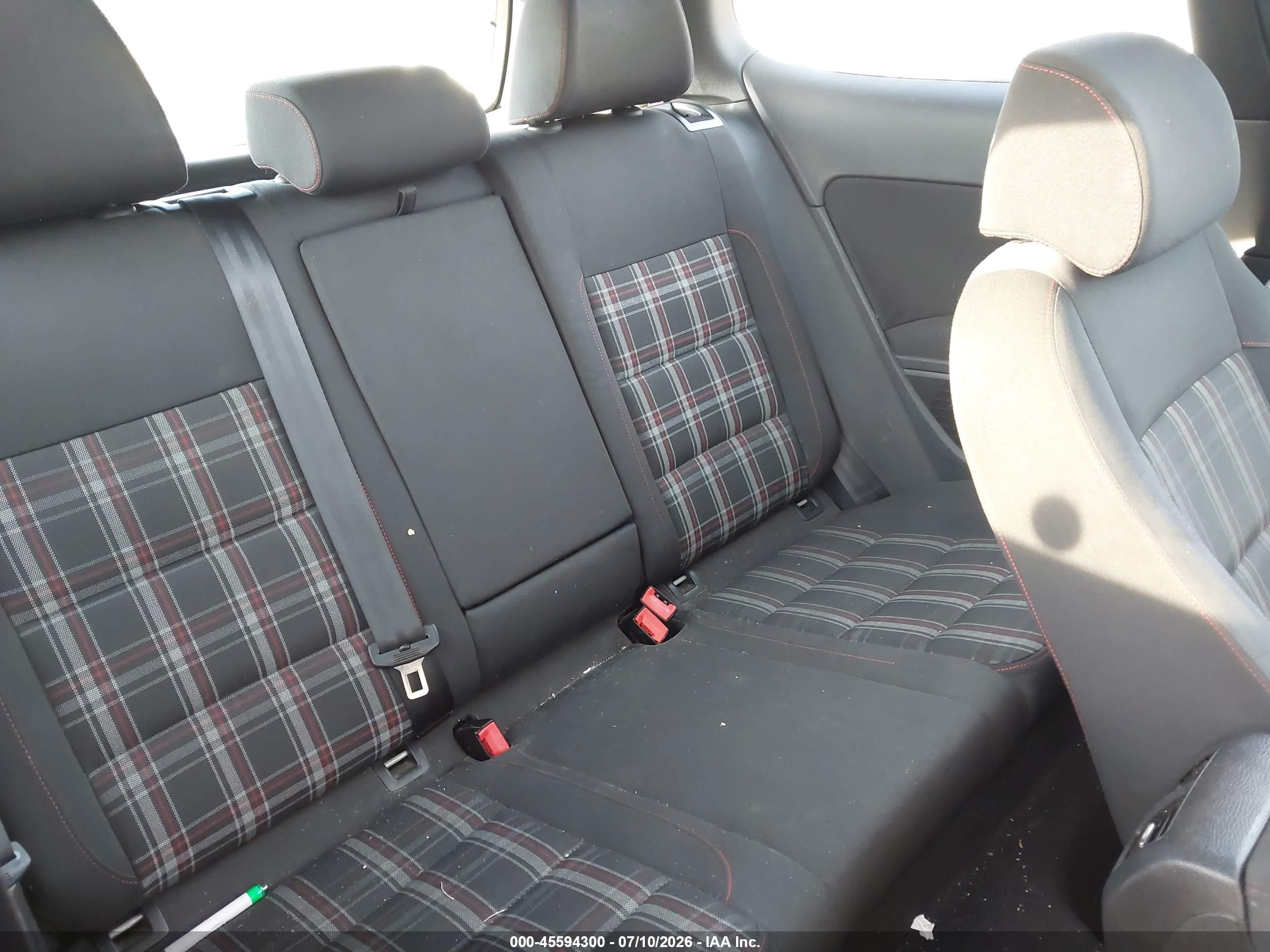 2012 Volkswagen Gti 2-door Blue vin: WVWFD7AJ4CW210844