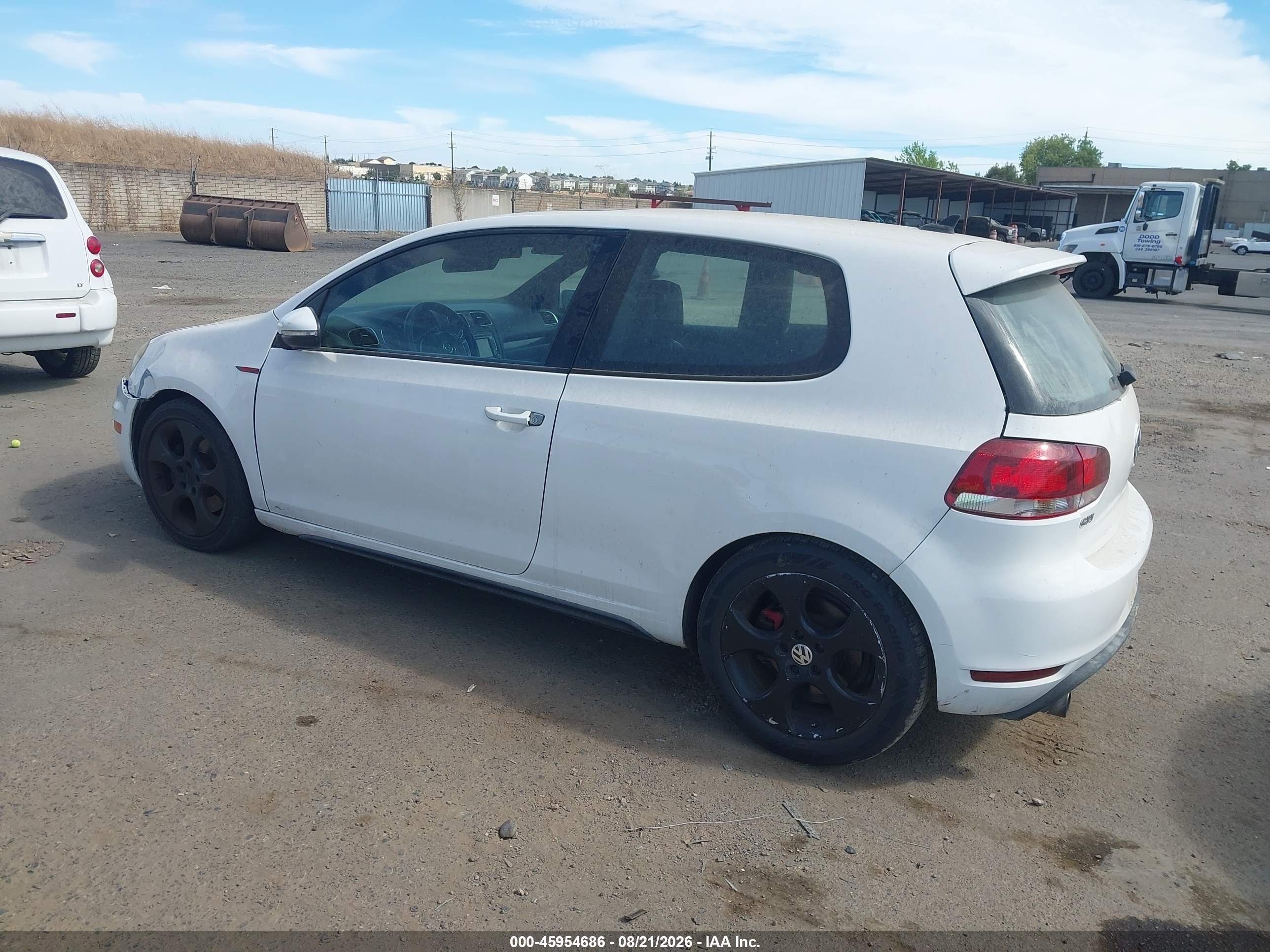 2010 Volkswagen Gti 2-door White vin: WVWFD7AJ5AW146682