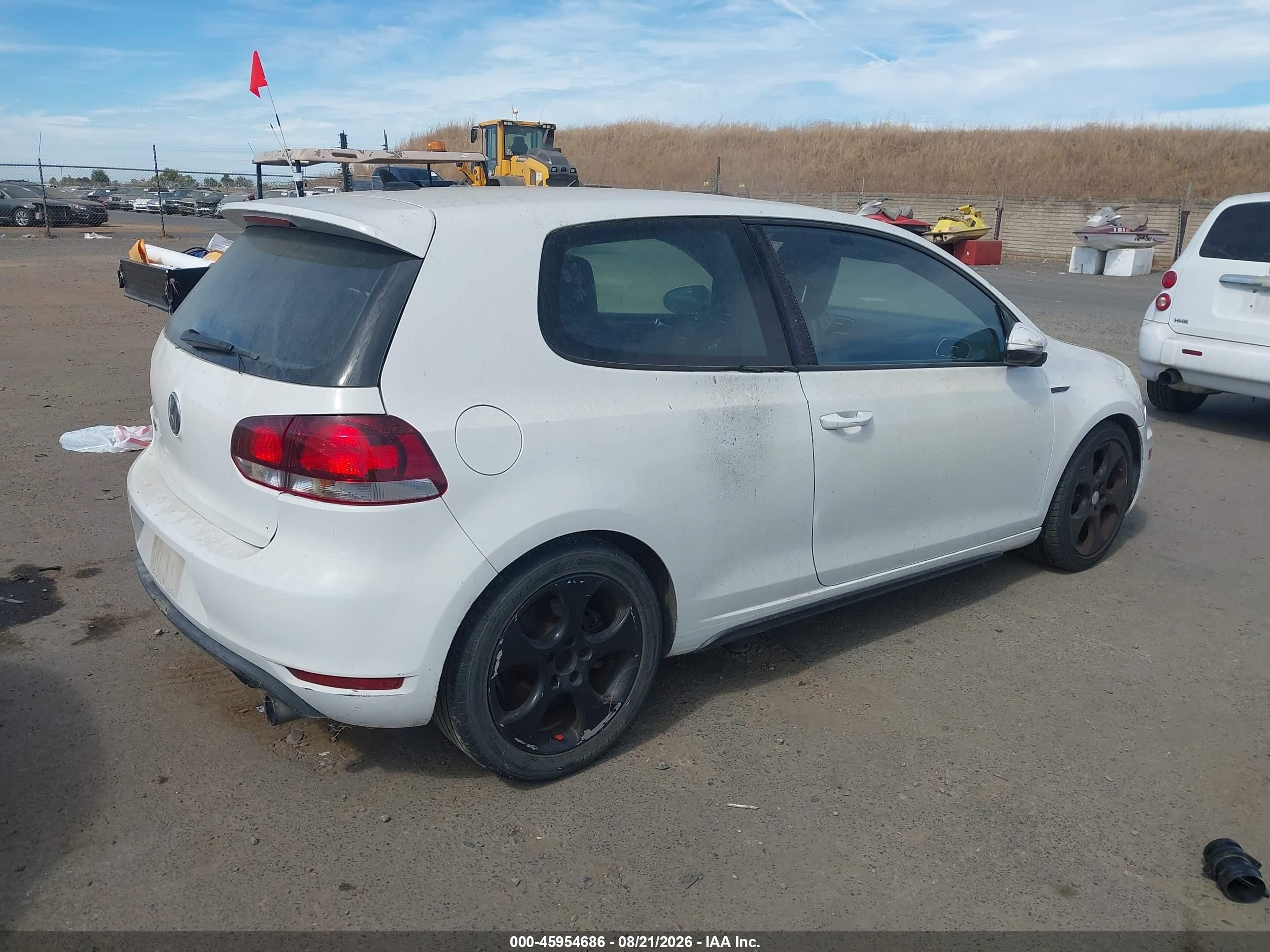 2010 Volkswagen Gti 2-door White vin: WVWFD7AJ5AW146682