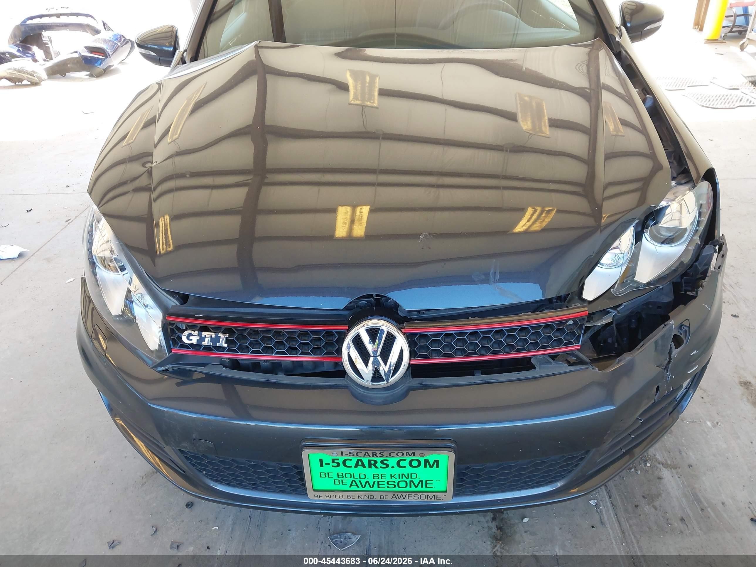 2013 Volkswagen Gti 2-door Gray vin: WVWFD7AJ6DW022506