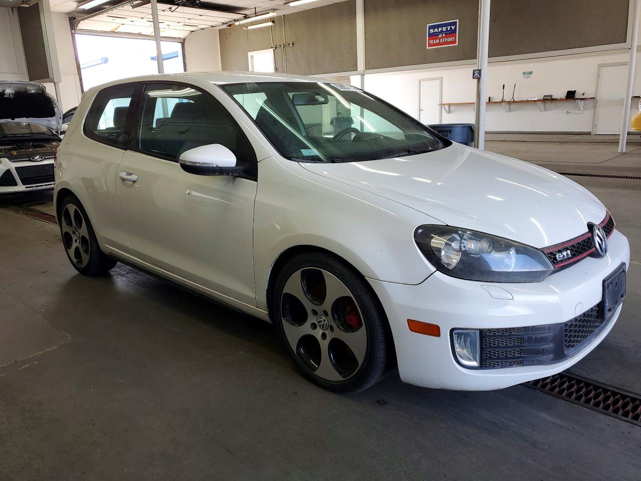 2013 Volkswagen Gti White vin: WVWFD7AJ7DW048628