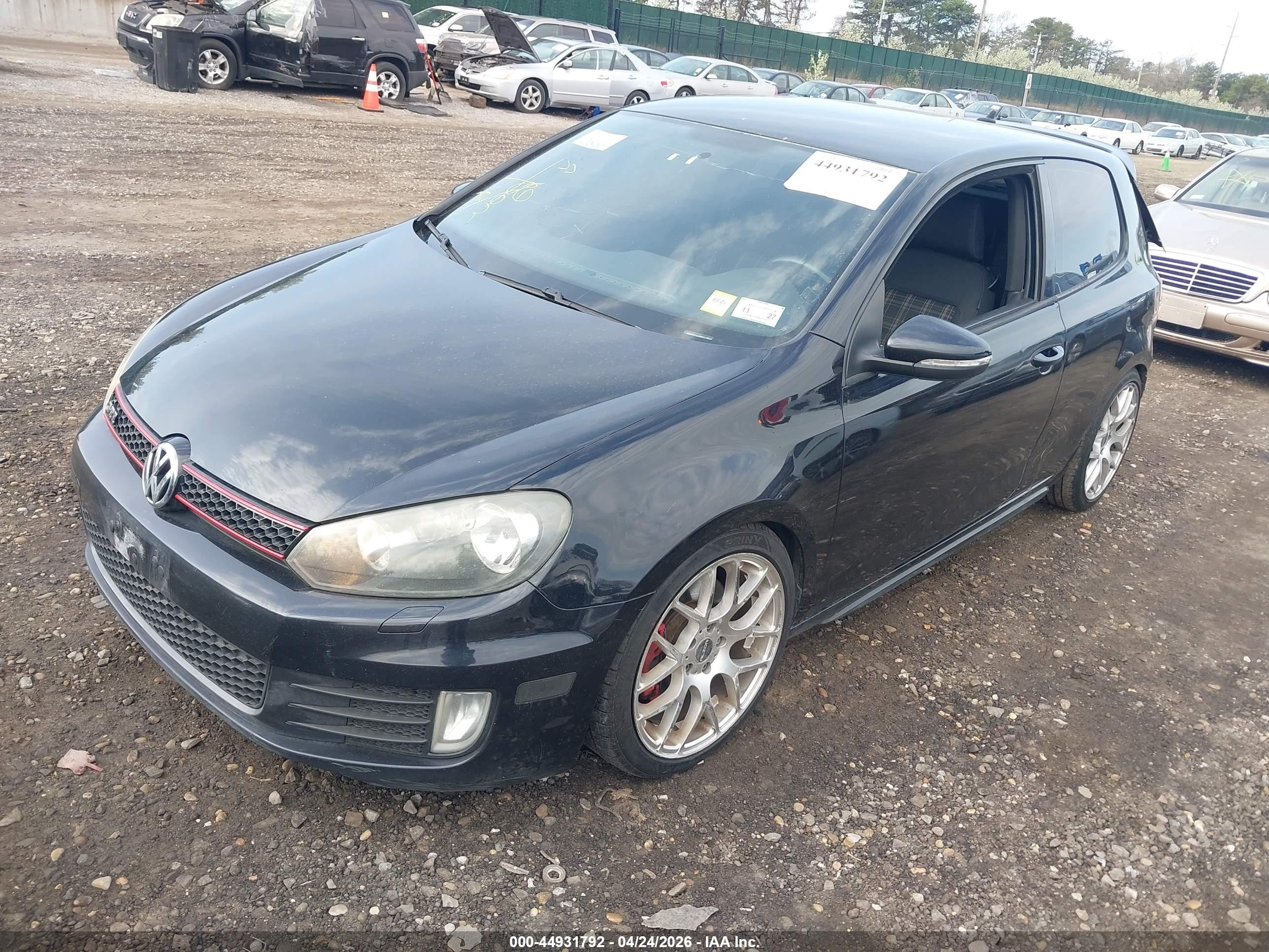 2013 Volkswagen Gti 2-door Black vin: WVWFD7AJ7DW116524