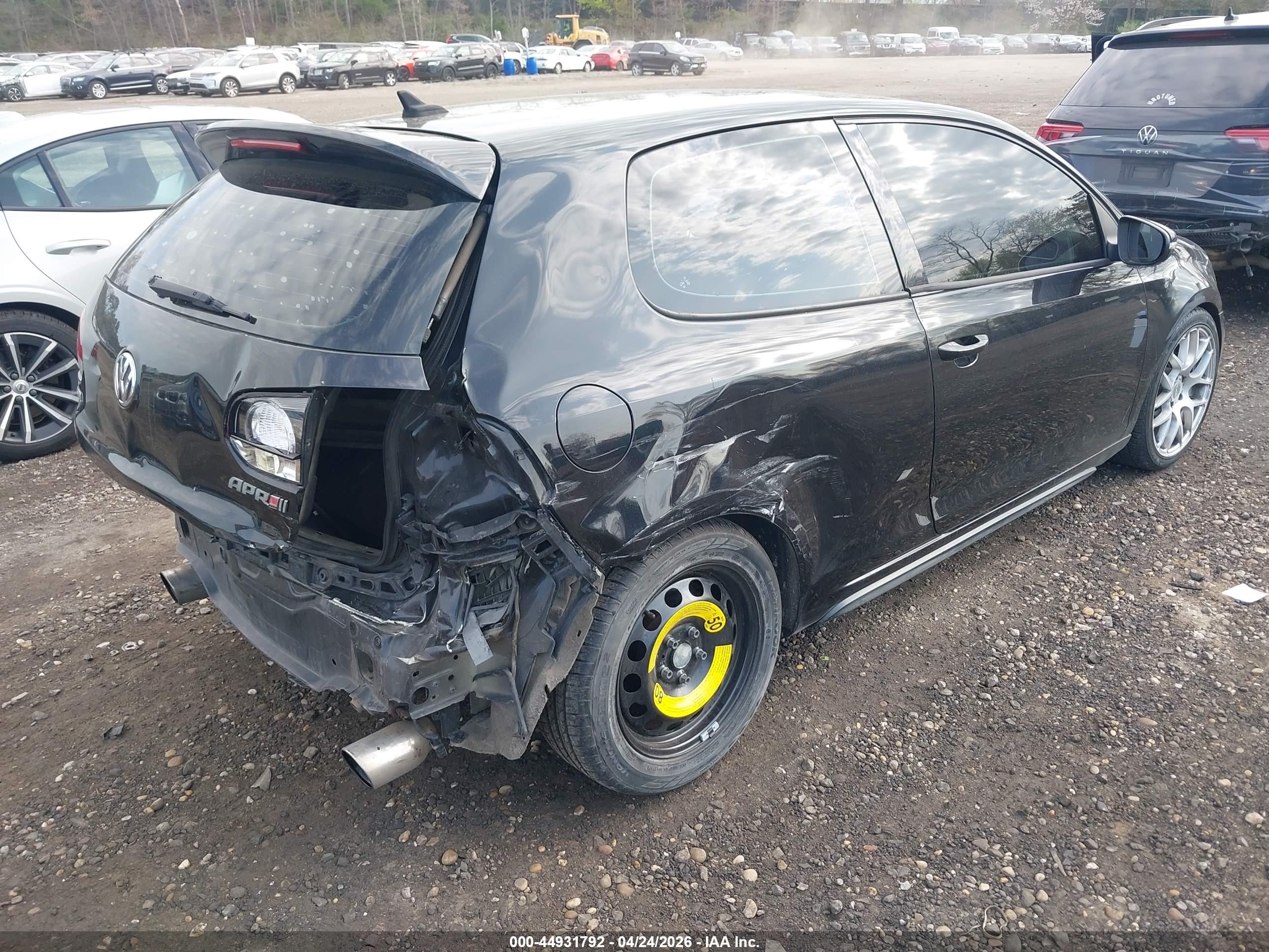 2013 Volkswagen Gti 2-door Black vin: WVWFD7AJ7DW116524