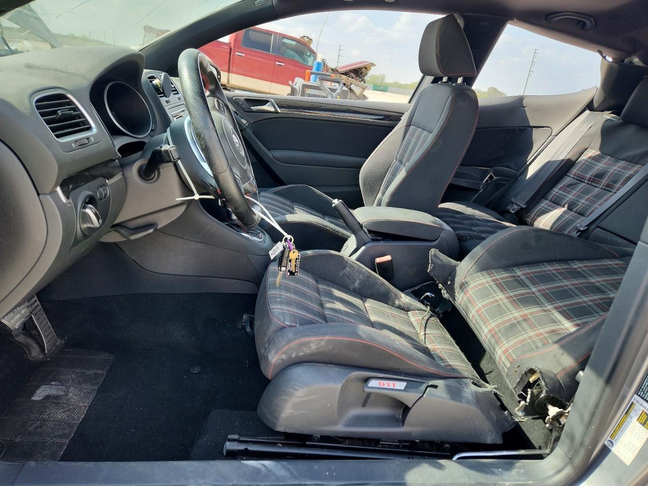 2012 Volkswagen Gti Silver vin: WVWFD7AJ8CW135856