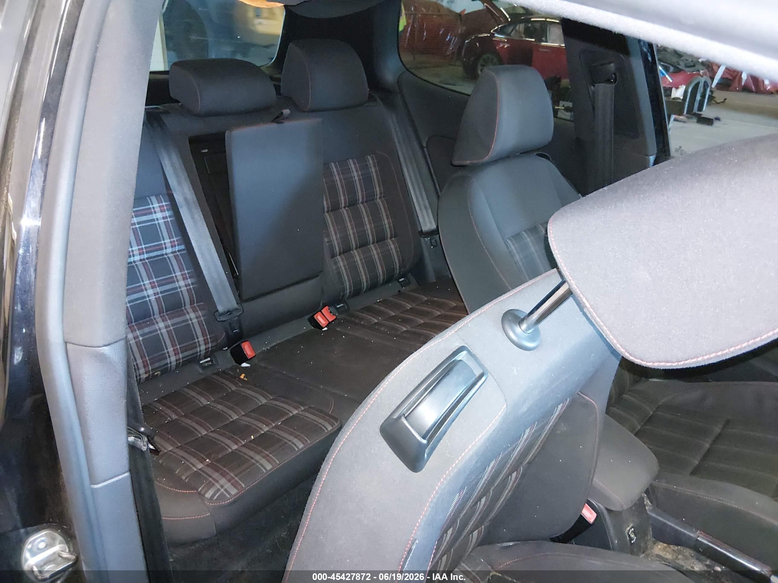 2012 Volkswagen Gti 2-door Черный vin: WVWFD7AJ9CW227087