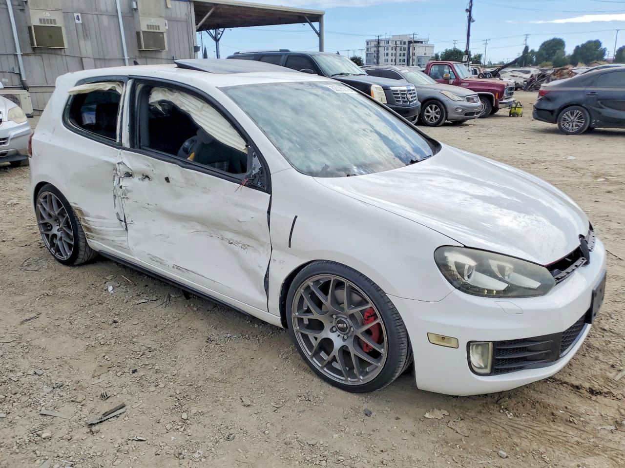 2012 Volkswagen Gti White vin: WVWFD7AJ9CW332583