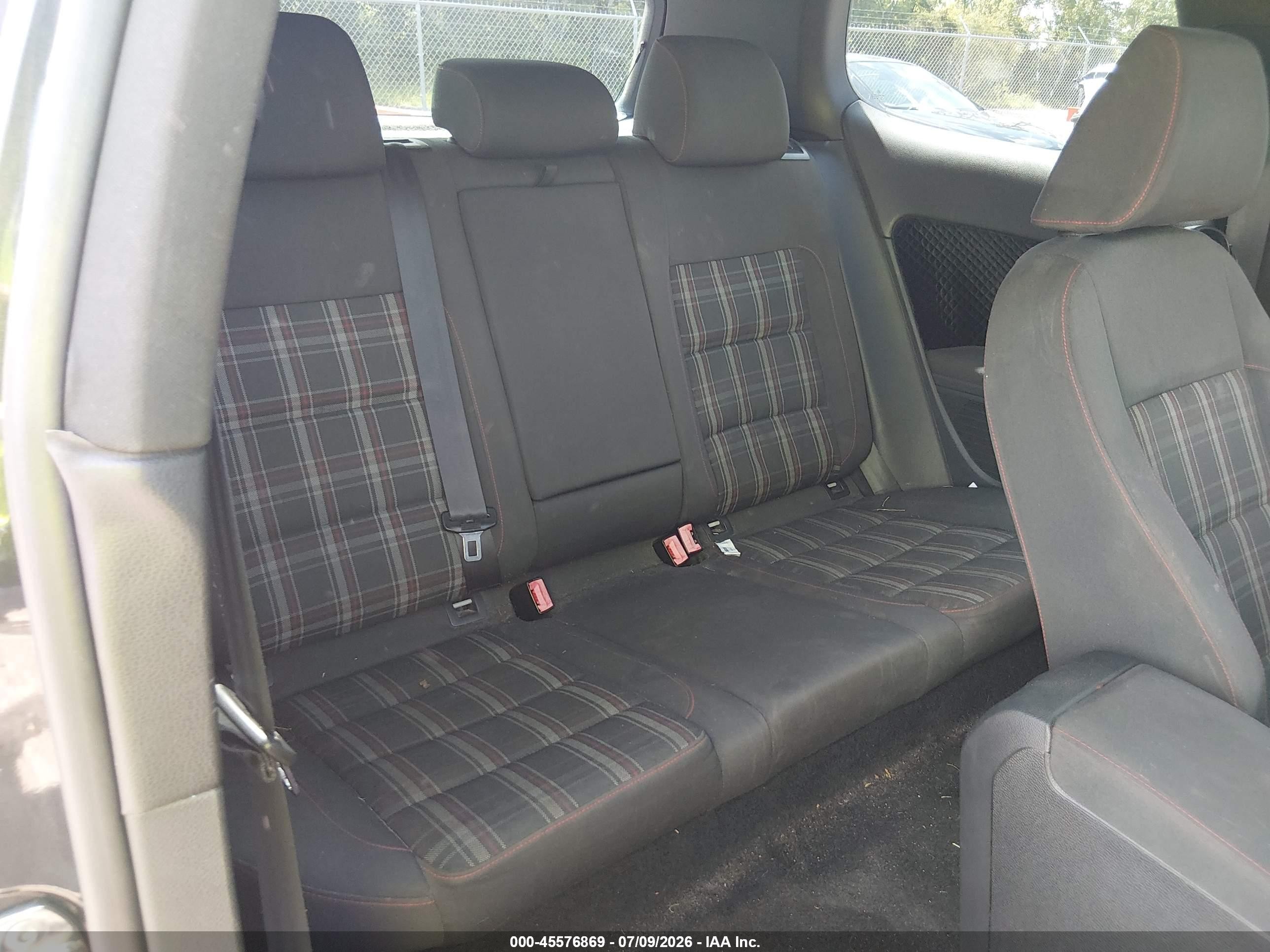 2011 Volkswagen Gti 2-door Black vin: WVWFD7AJXBW147778