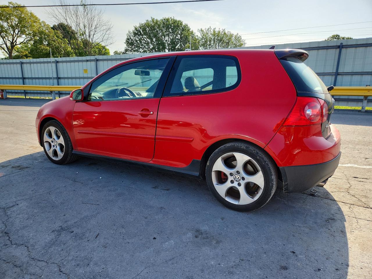 2009 Volkswagen Gti Red vin: WVWFV71K09W058253
