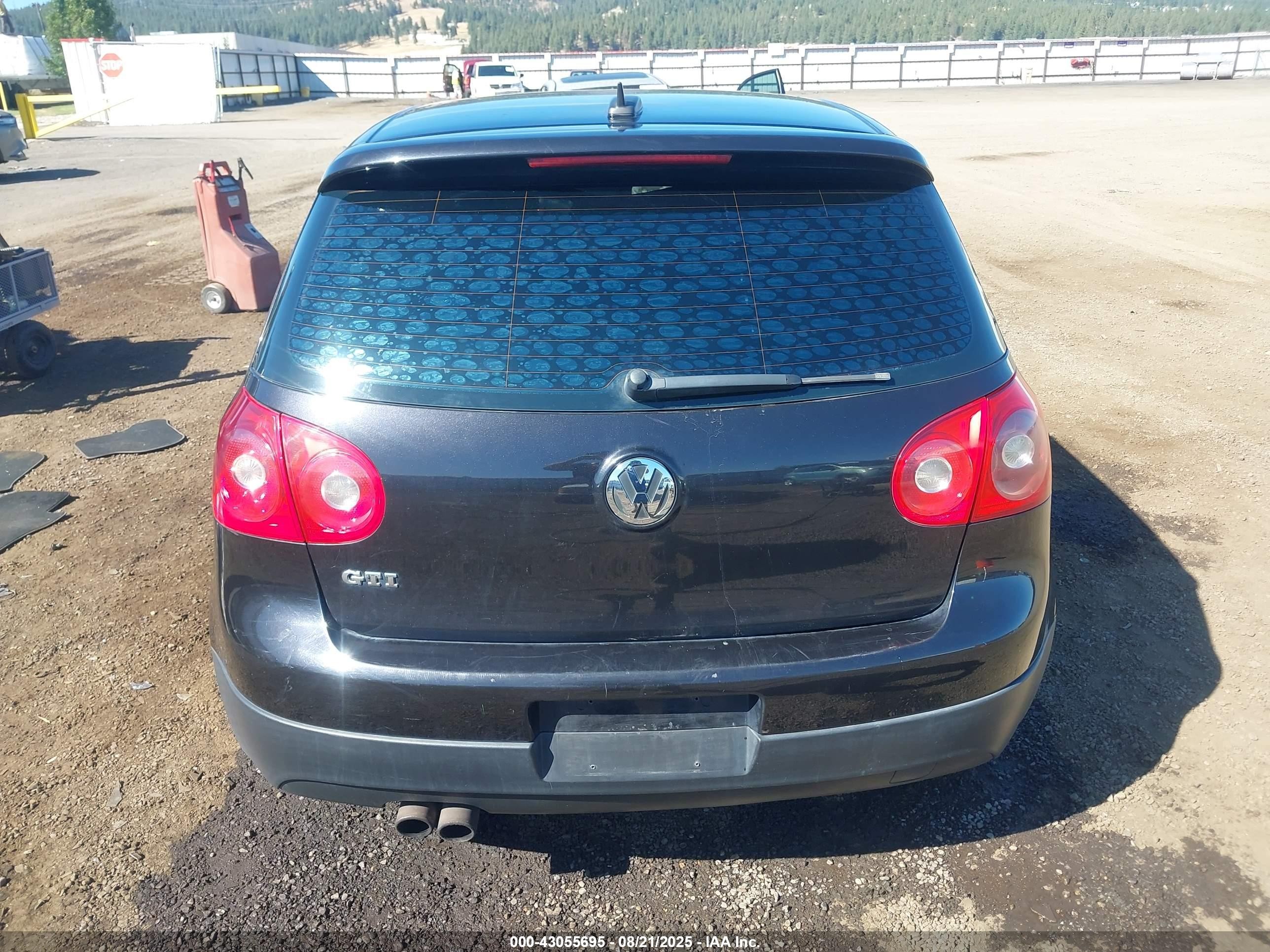 2006 Volkswagen Gti 2-door Black vin: WVWFV71K16W087725