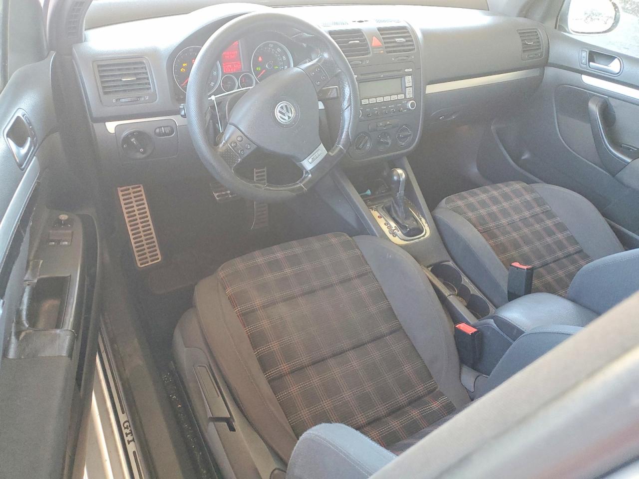 2008 Volkswagen Gti Silver vin: WVWFV71K18W092152