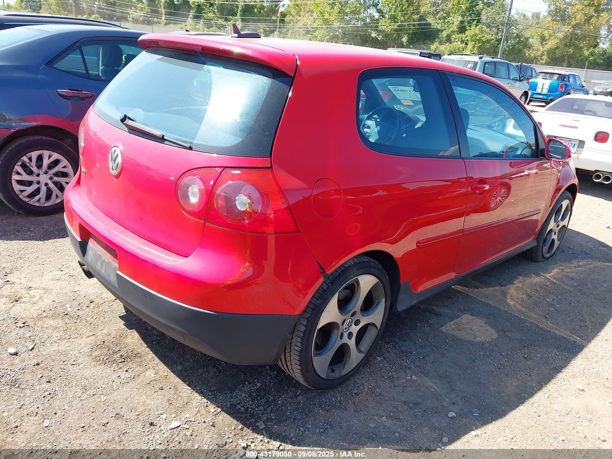 2006 Volkswagen Gti 2-door Red vin: WVWFV71K26W073395