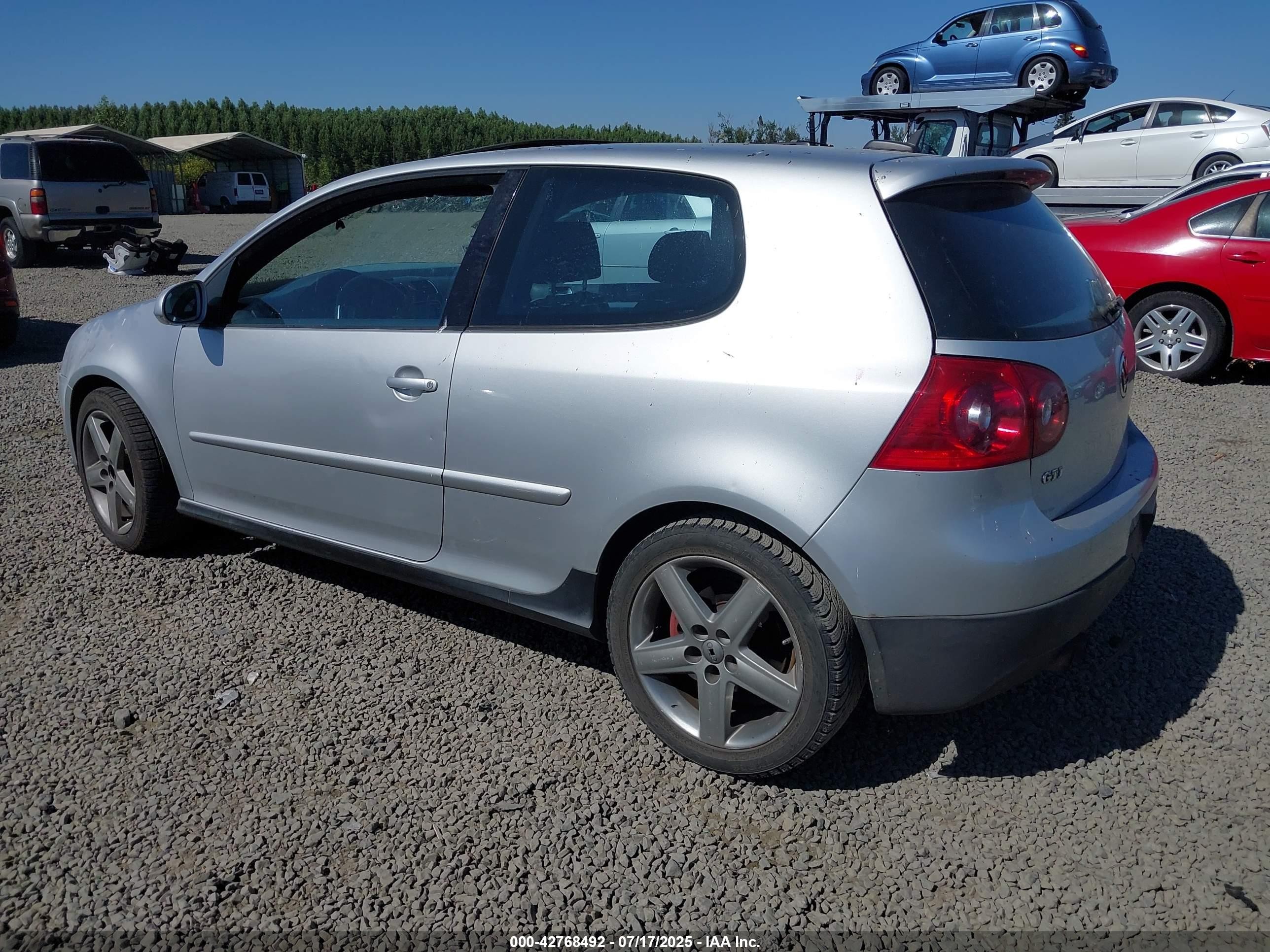 2006 Volkswagen Gti 2-door Серебряный vin: WVWFV71K26W114611