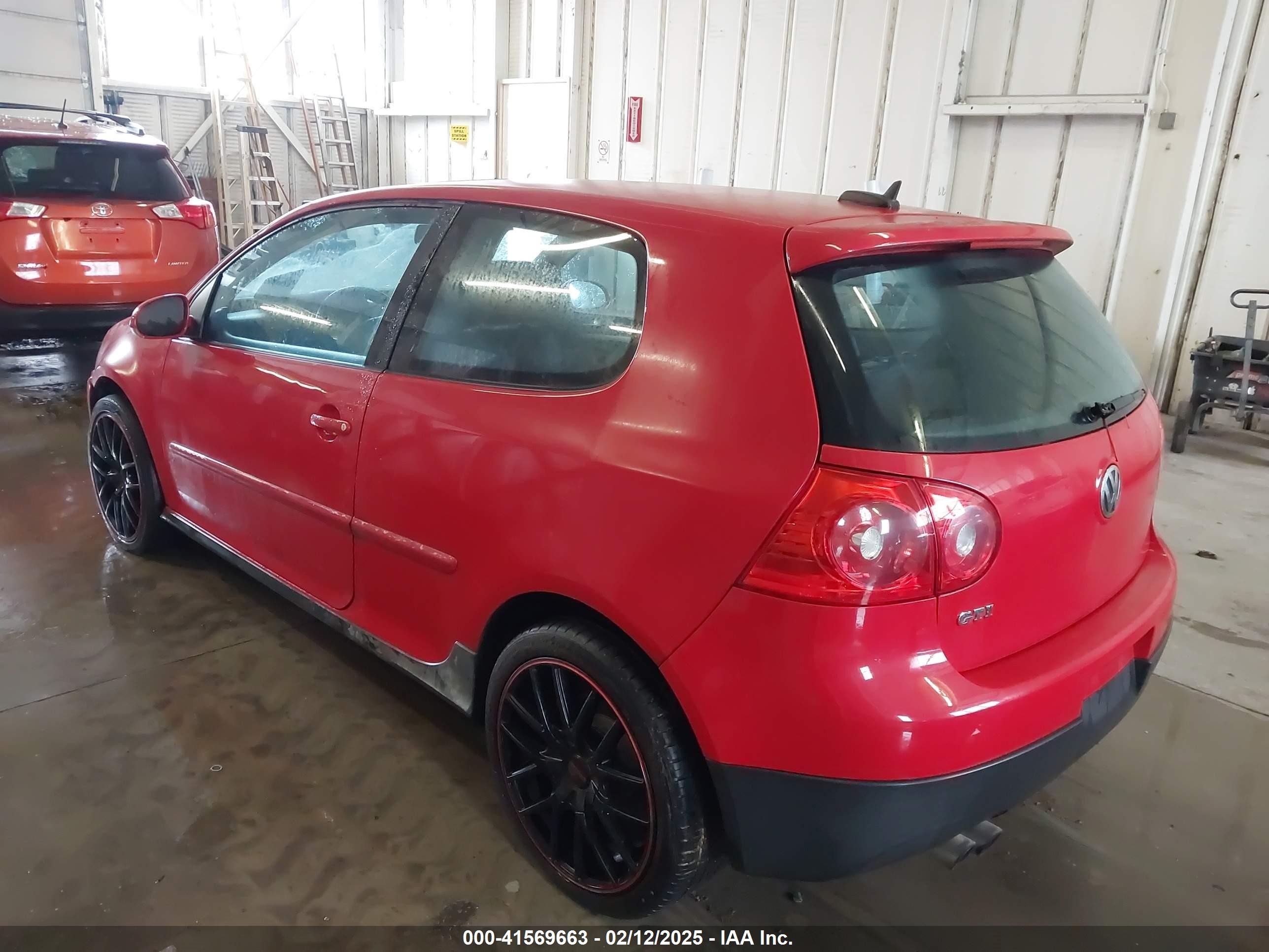 2006 Volkswagen Gti 2-door Красный vin: WVWFV71K36W084518