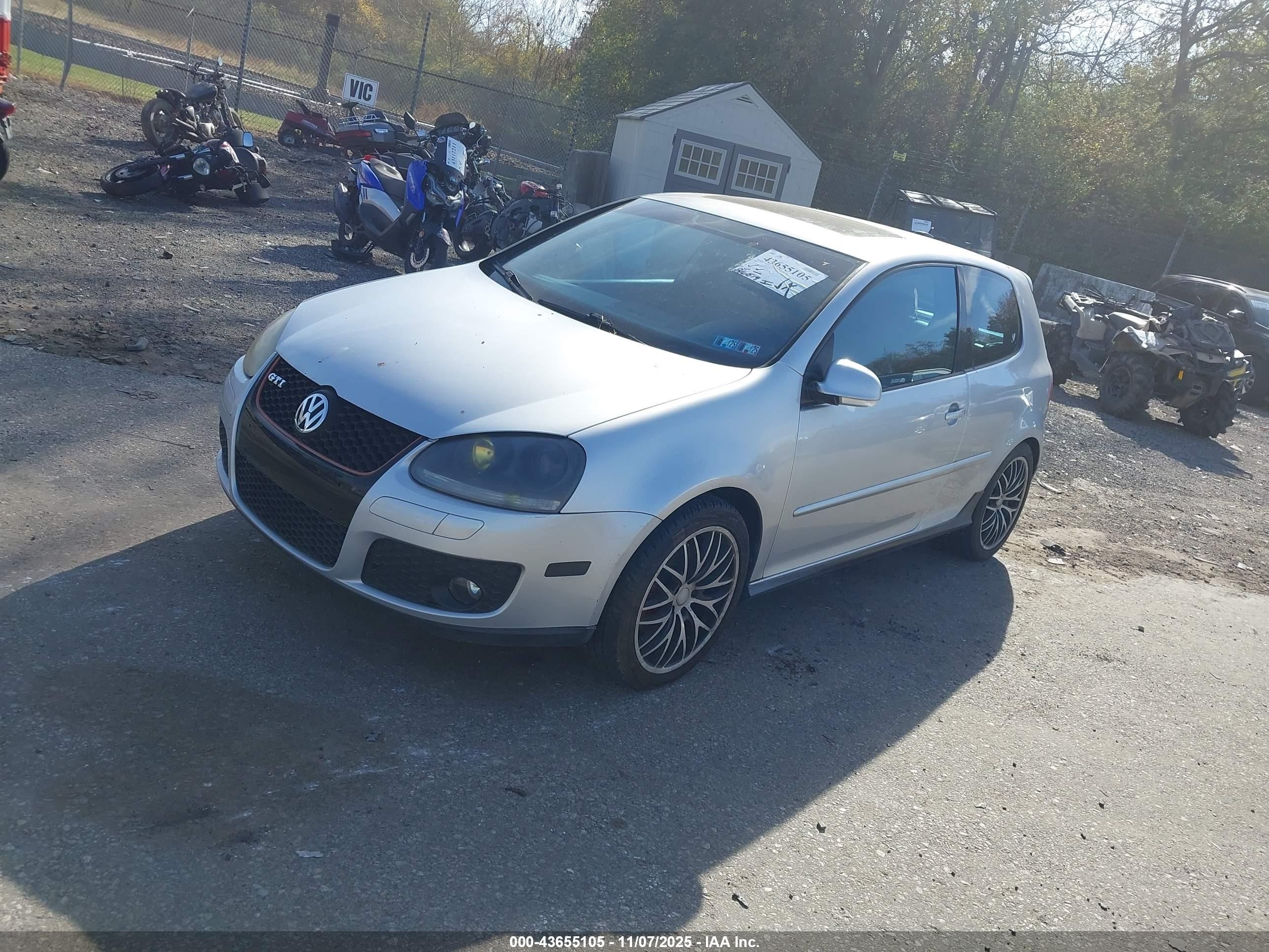 2006 Volkswagen Gti 2-door Silver vin: WVWFV71K46W139851