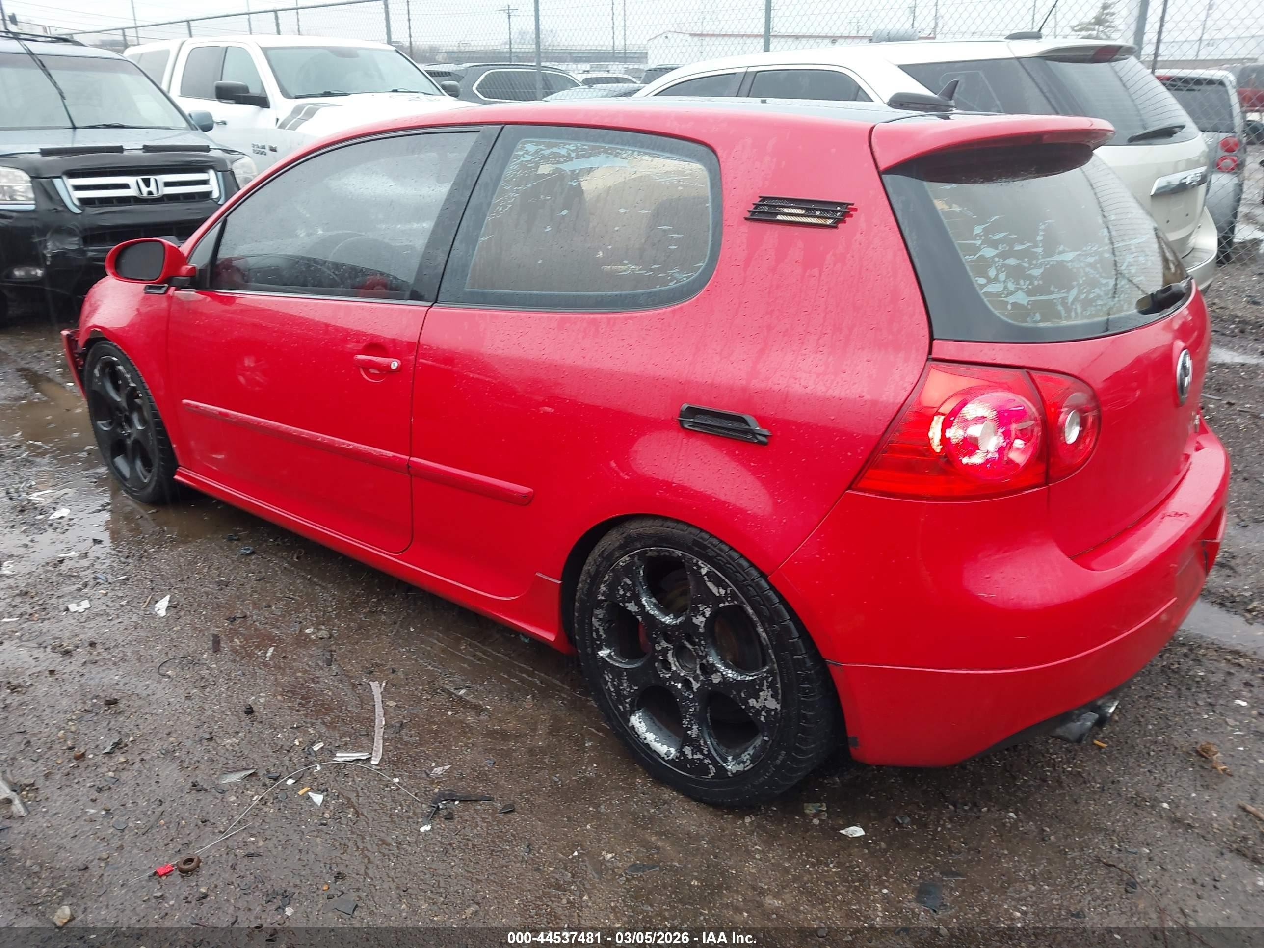 2006 Volkswagen Gti 2-door Красный vin: WVWFV71K66W087929