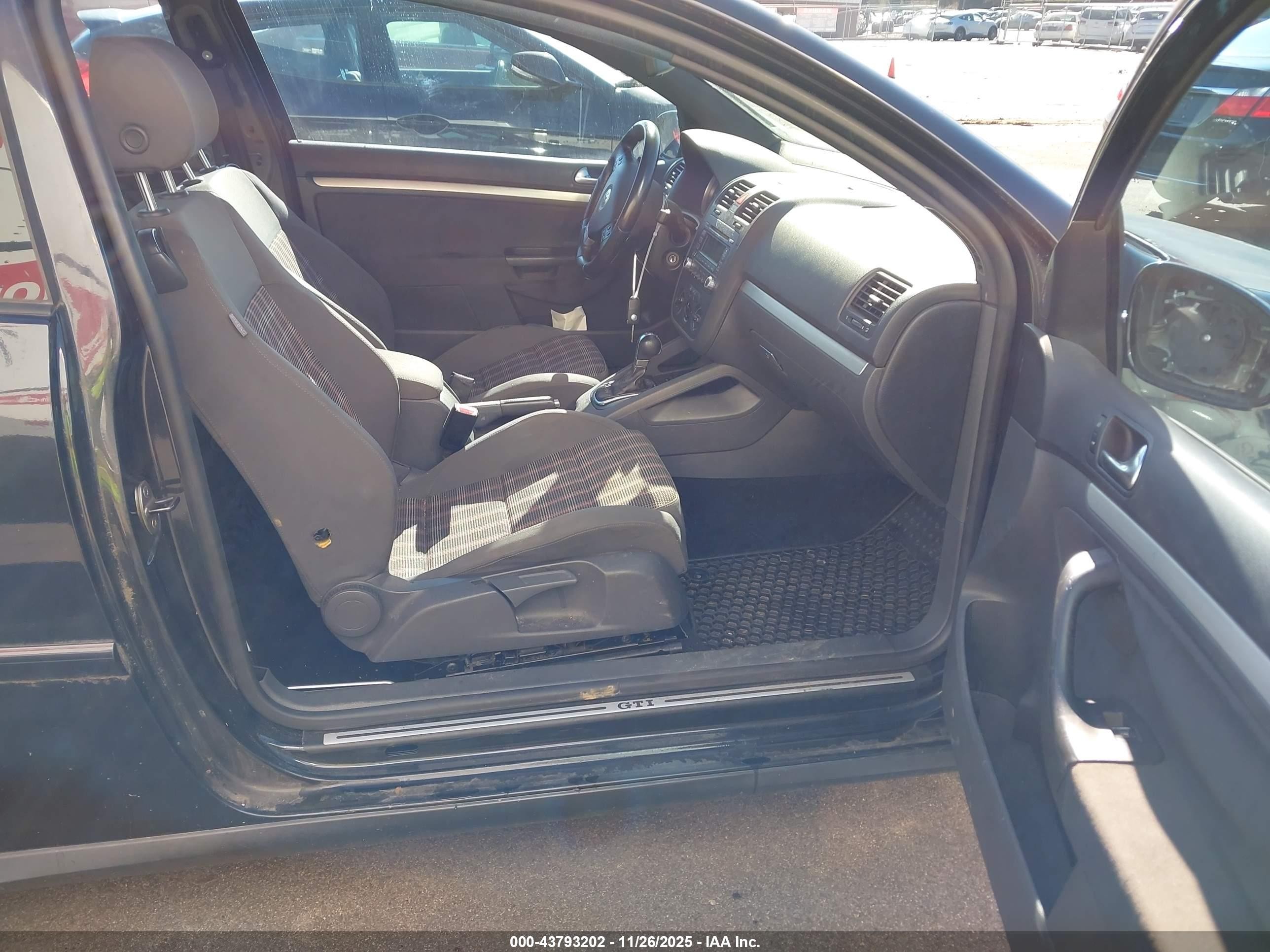 2006 Volkswagen Gti 2-door Black vin: WVWFV71K66W143738
