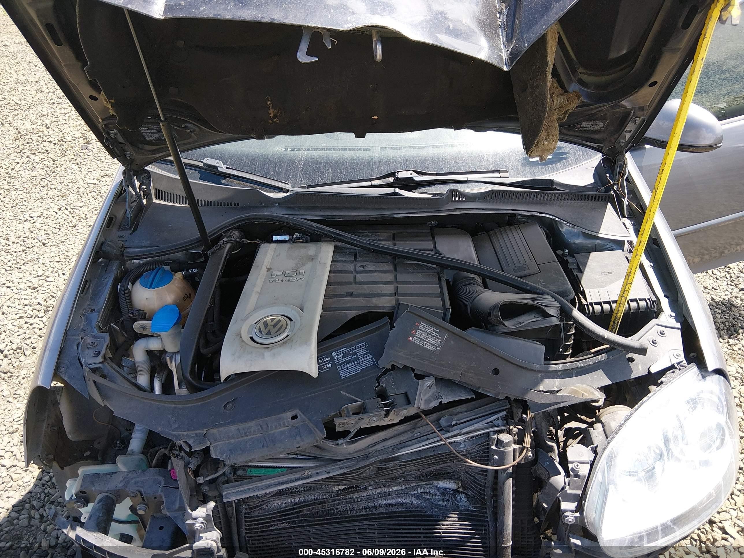 2008 Volkswagen Gti 2-door Серебряный vin: WVWFV71K88W251703