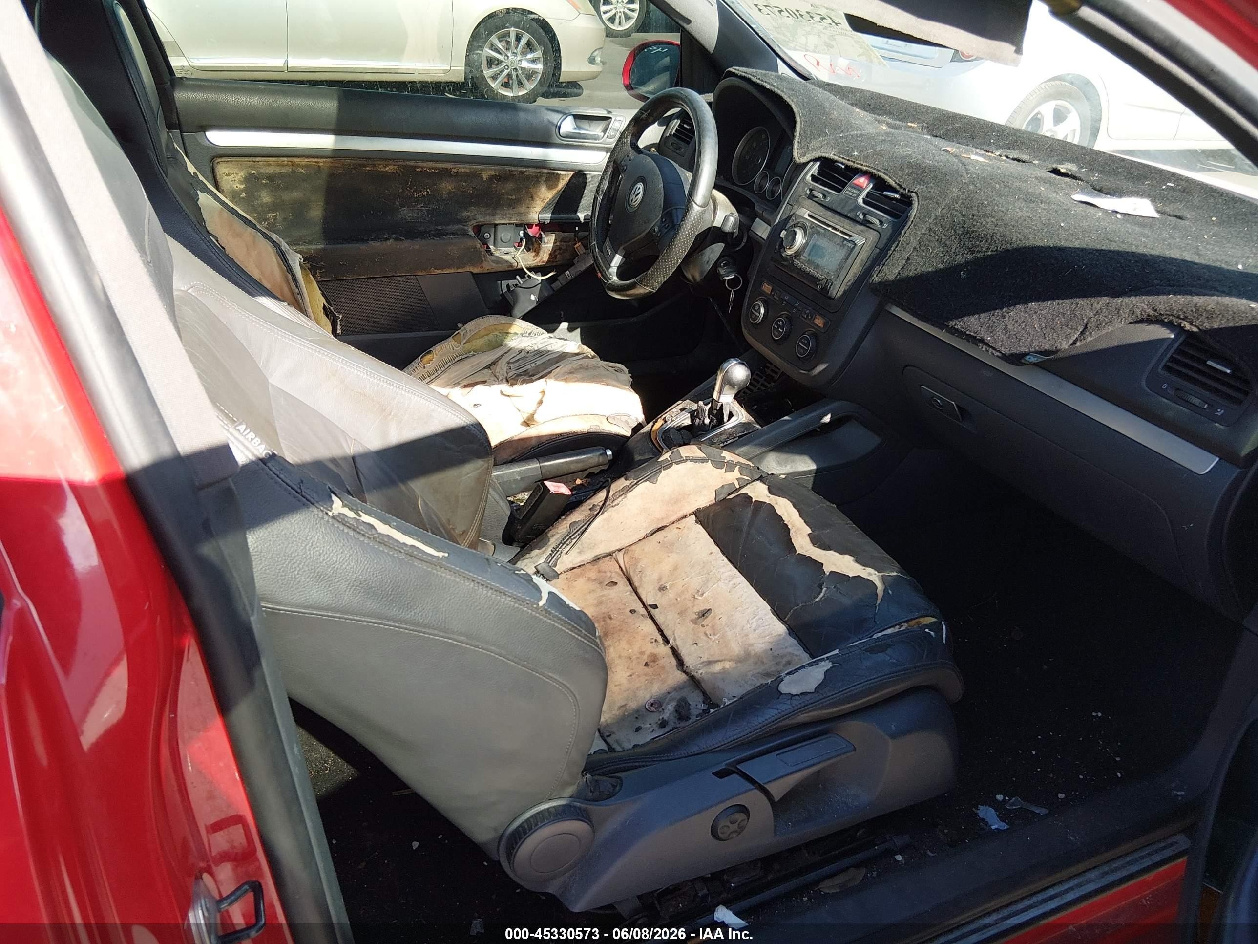 2006 Volkswagen Gti 2-door Red vin: WVWFV71K96W105887