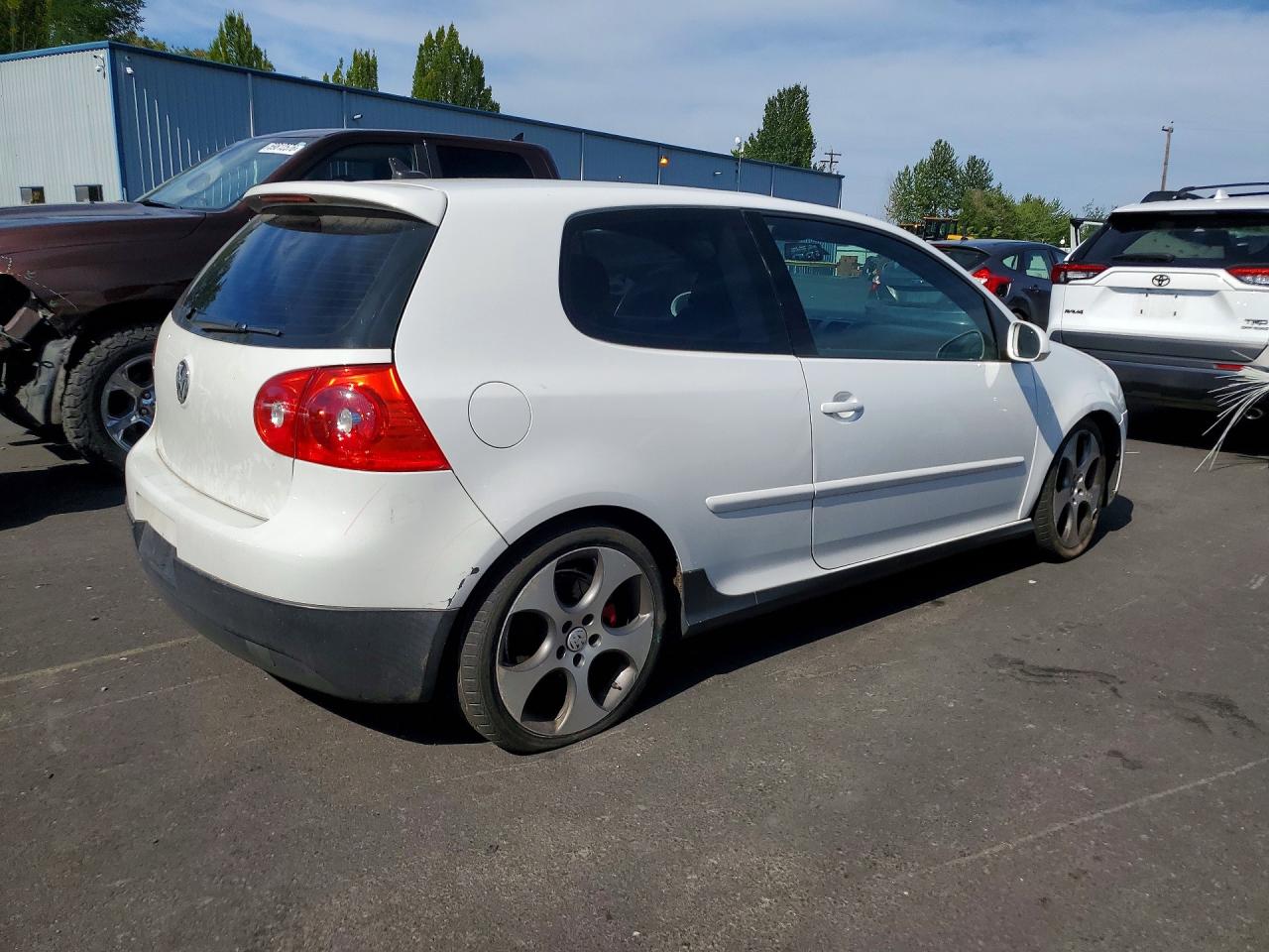 2009 Volkswagen Gti Белый vin: WVWFV71KX9W060088