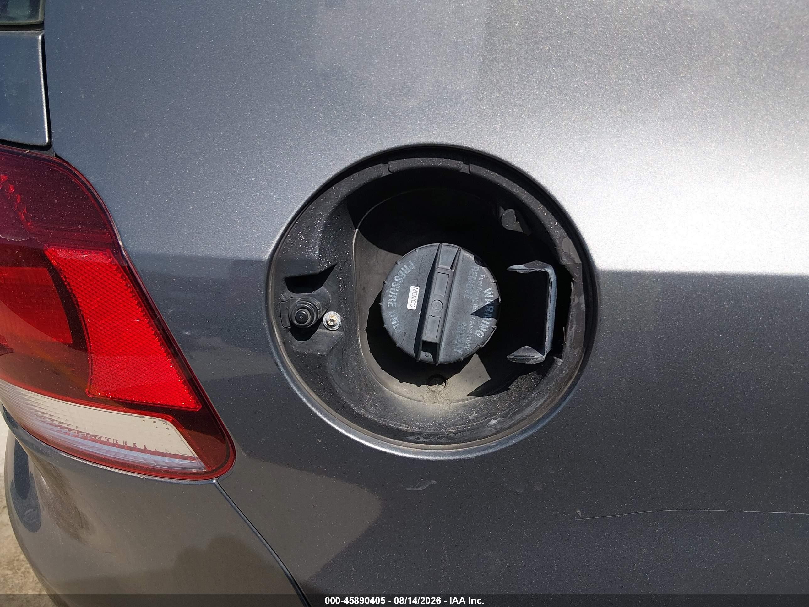 2013 Volkswagen Gti 2-door Gray vin: WVWFV7AJXDW025387