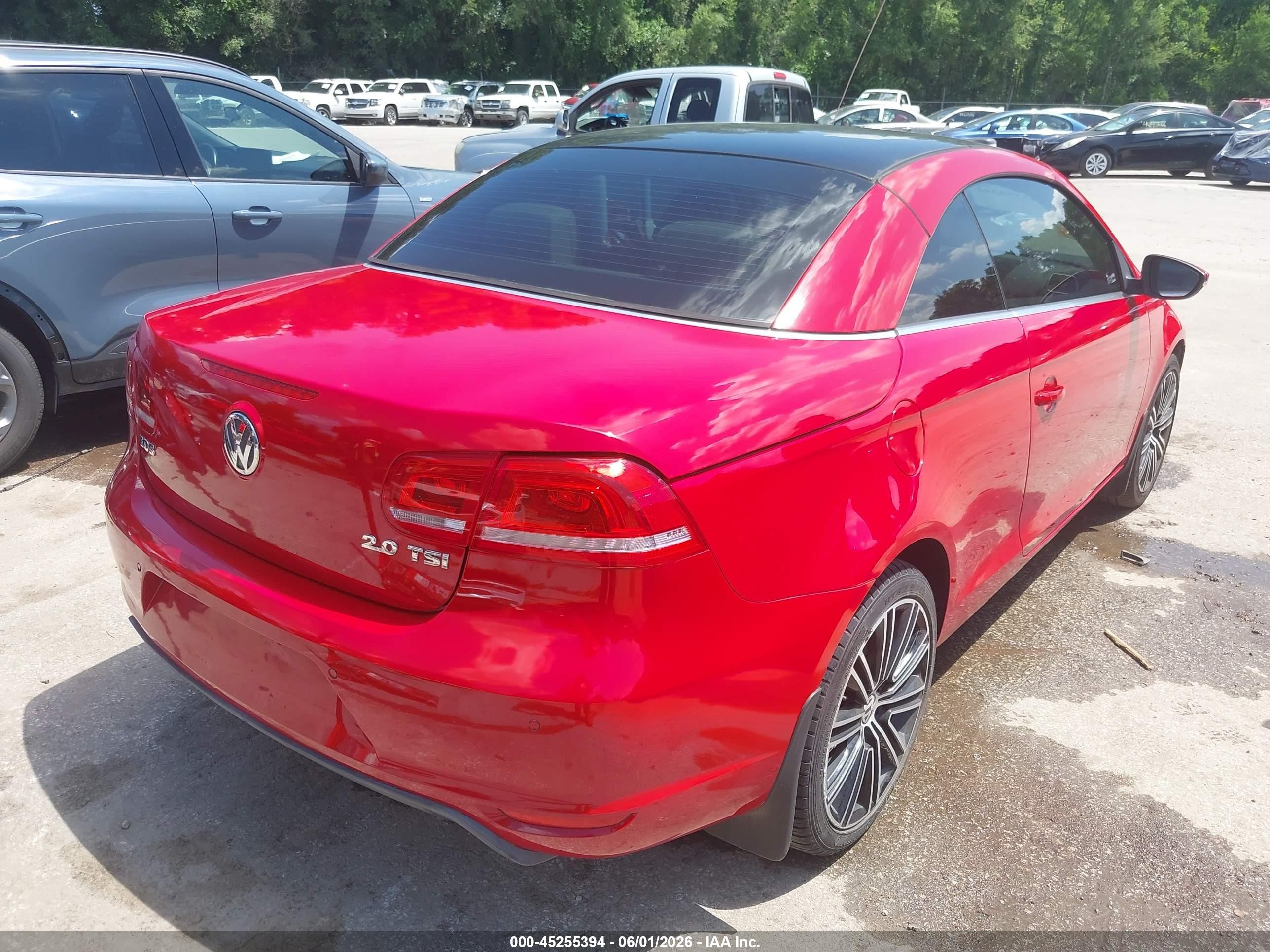 2012 Volkswagen Eos Lux Red vin: WVWFW7AH2CV003883