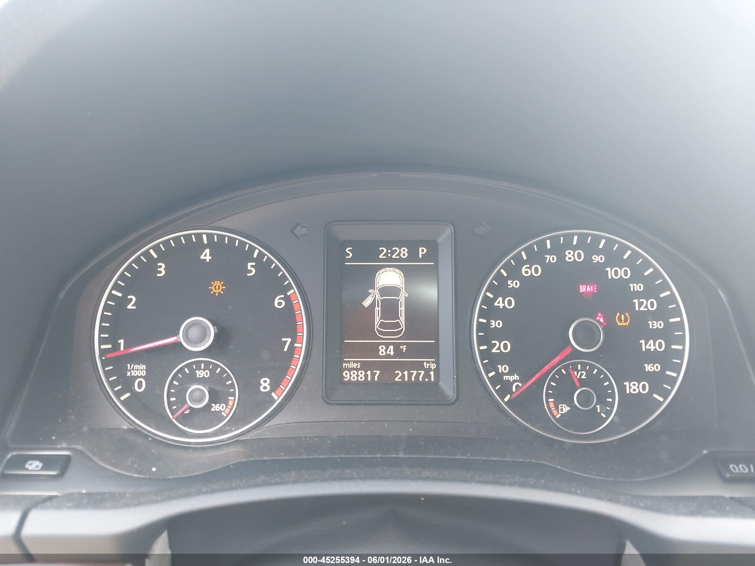 2012 Volkswagen Eos Lux Red vin: WVWFW7AH2CV003883