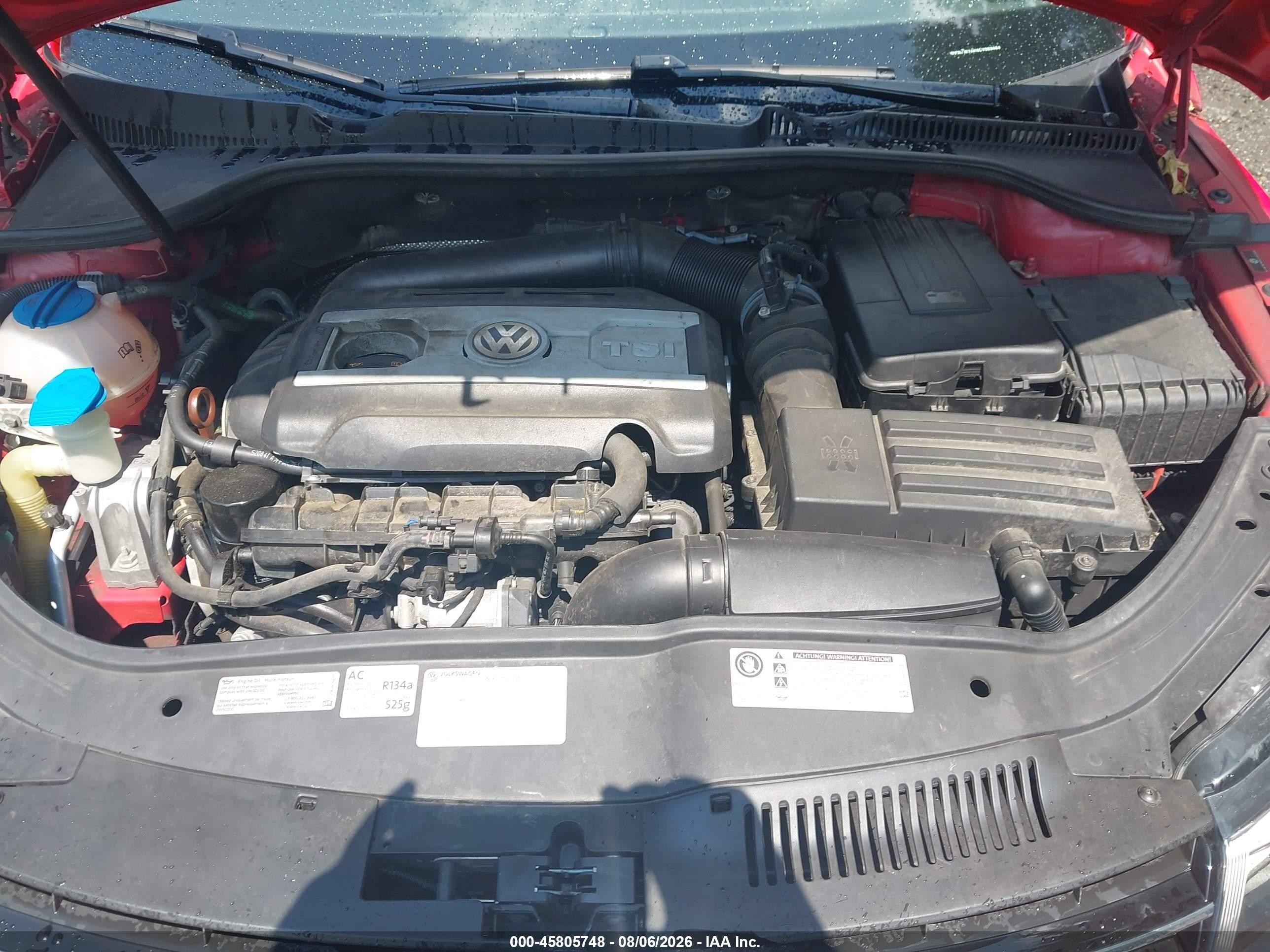 2012 Volkswagen Eos Lux Red vin: WVWFW7AH4CV003464