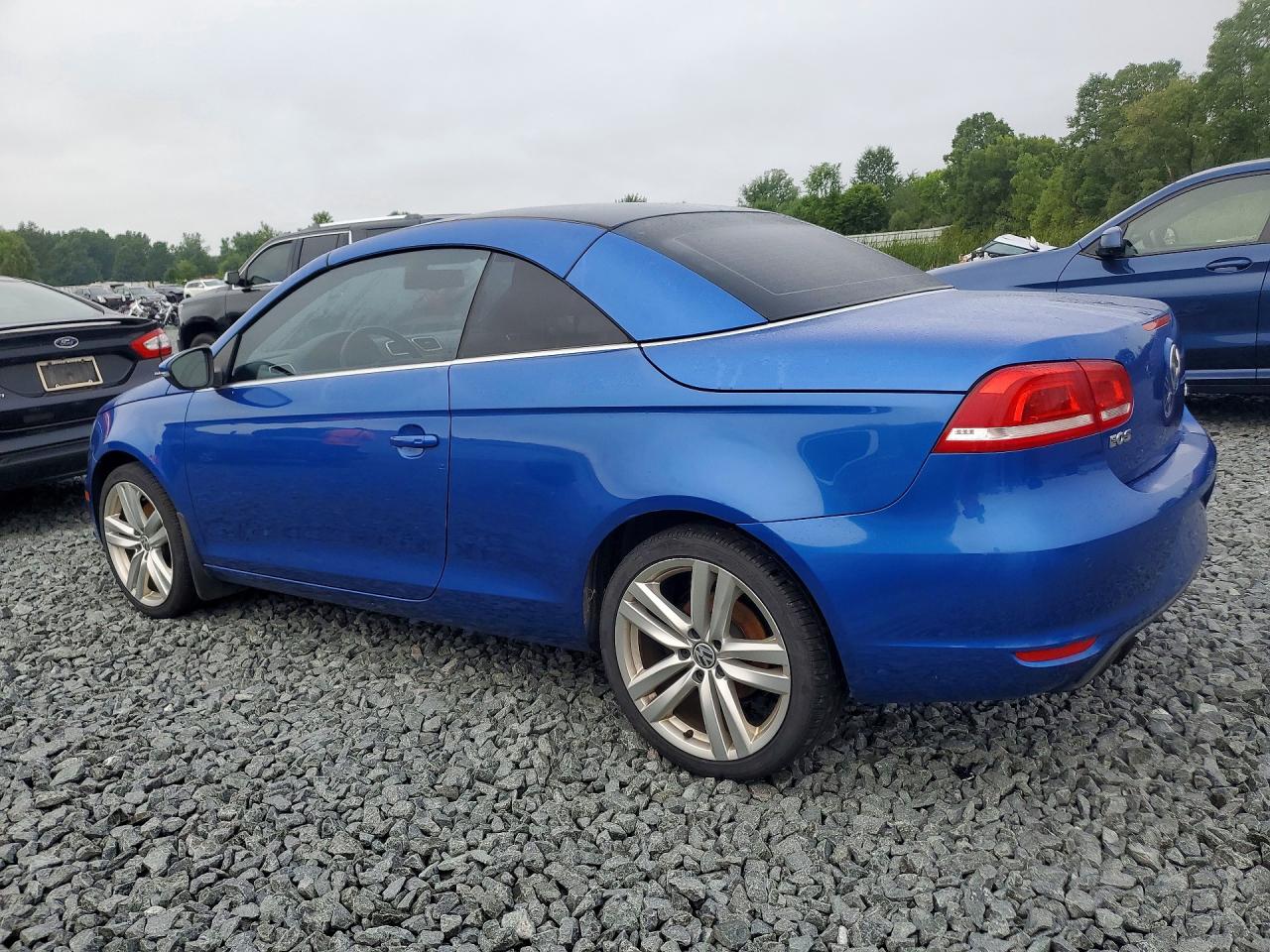 2012 Volkswagen Eos Lux Blue vin: WVWFW7AH9CV002696
