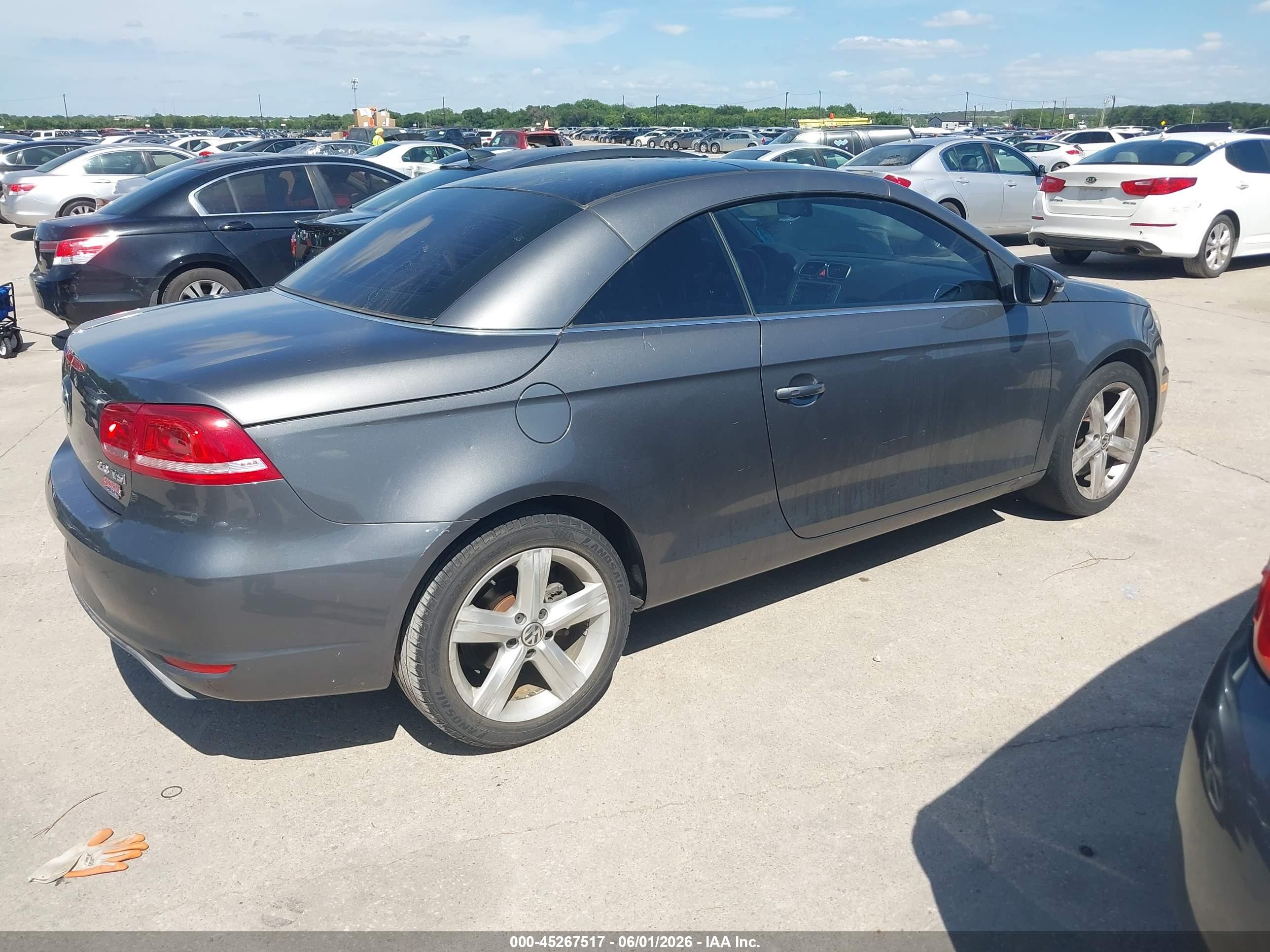 2012 Volkswagen Eos Lux Gray vin: WVWFW7AH9CV003198