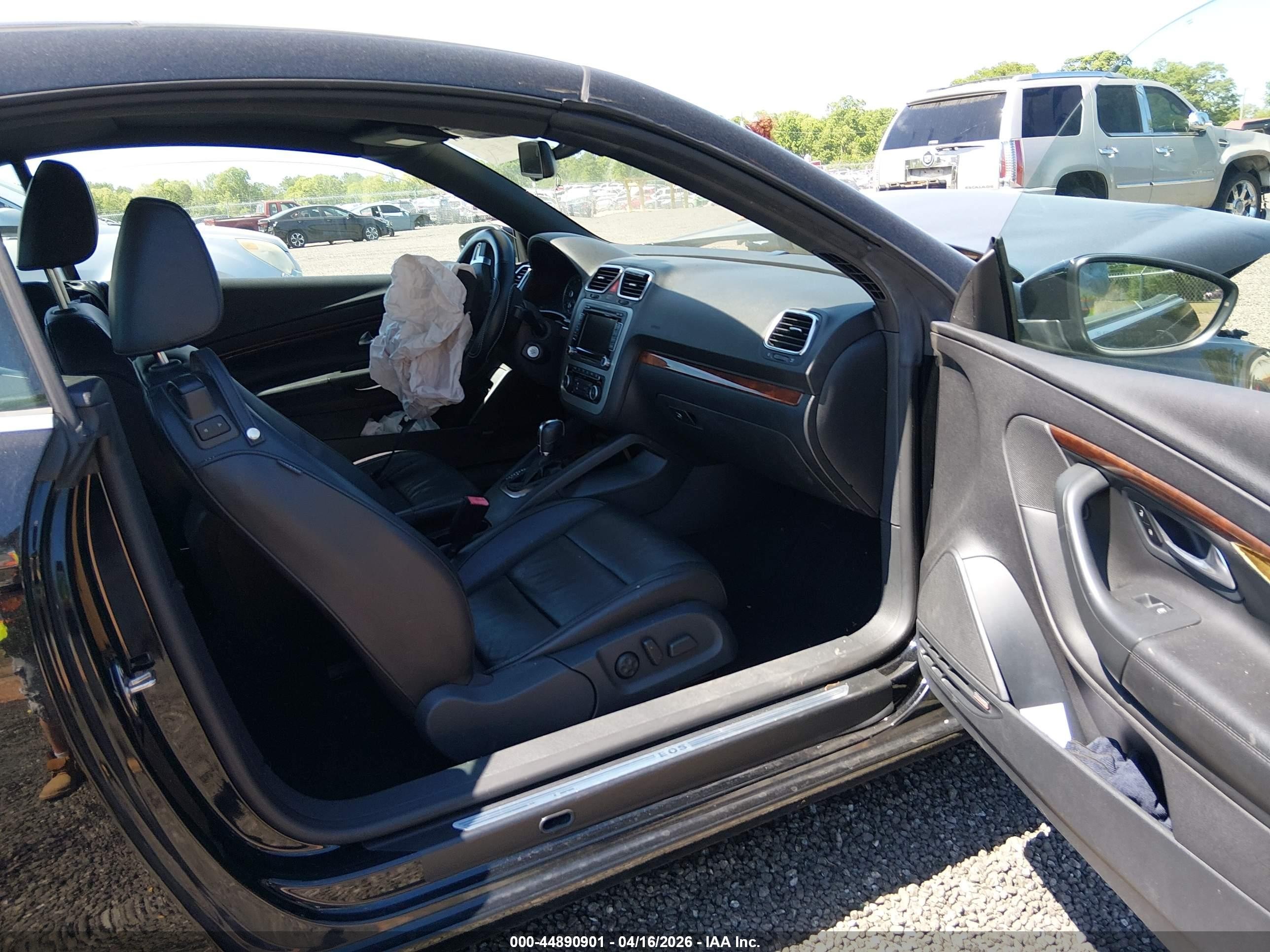 2012 Volkswagen Eos Executive/lux Black vin: WVWFW7AHXCV013318