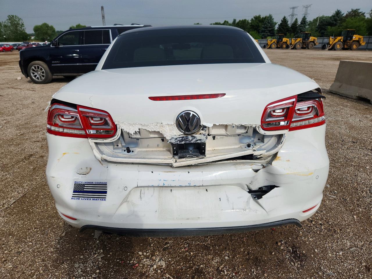 2012 Volkswagen Eos Lux White vin: WVWFW7AHXCV021855