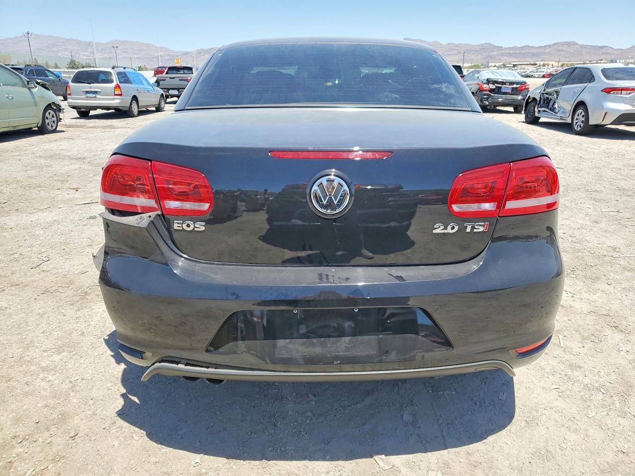 2013 Volkswagen Eos Lux Black vin: WVWFW8AH2DV000523