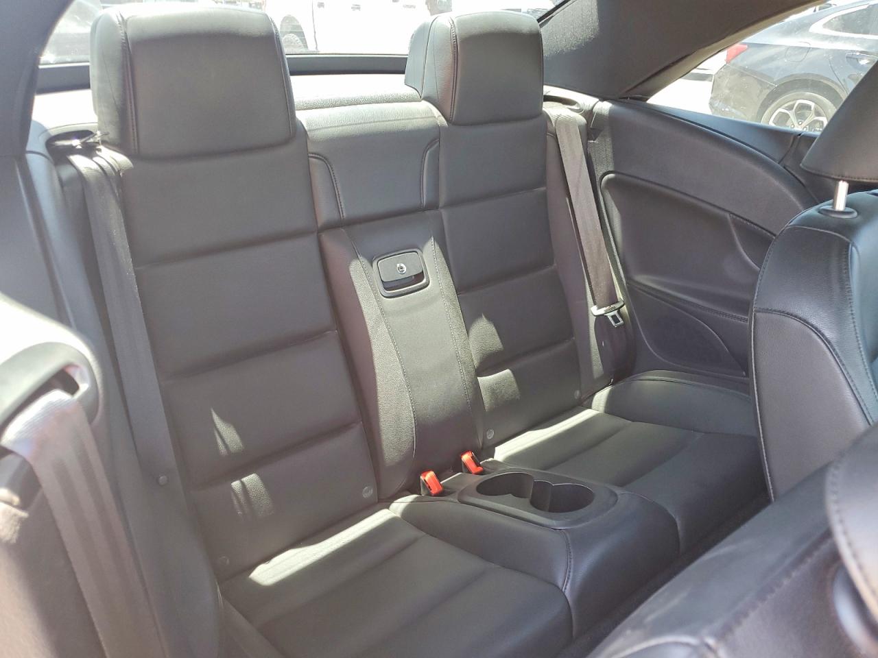 2013 Volkswagen Eos Lux Black vin: WVWFW8AH2DV000523