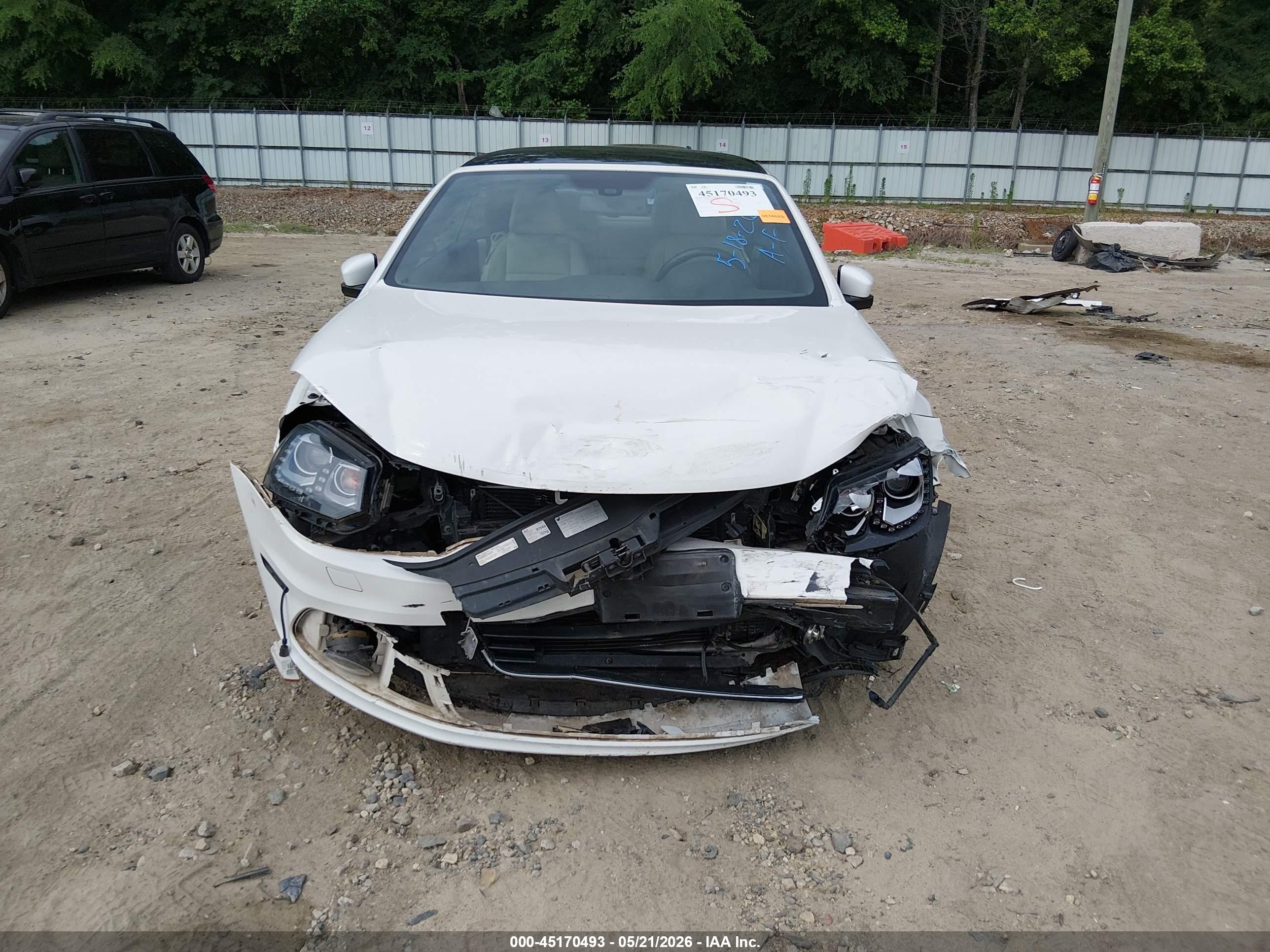 2013 Volkswagen Eos Executive Белый vin: WVWFW8AH2DV004023