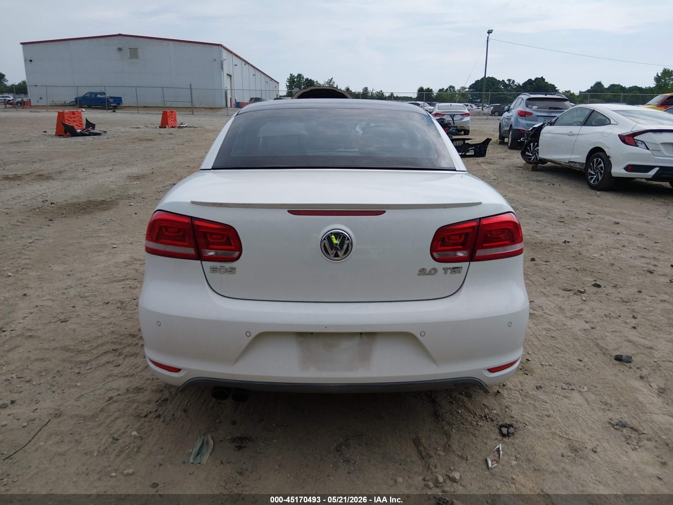 2013 Volkswagen Eos Executive Белый vin: WVWFW8AH2DV004023