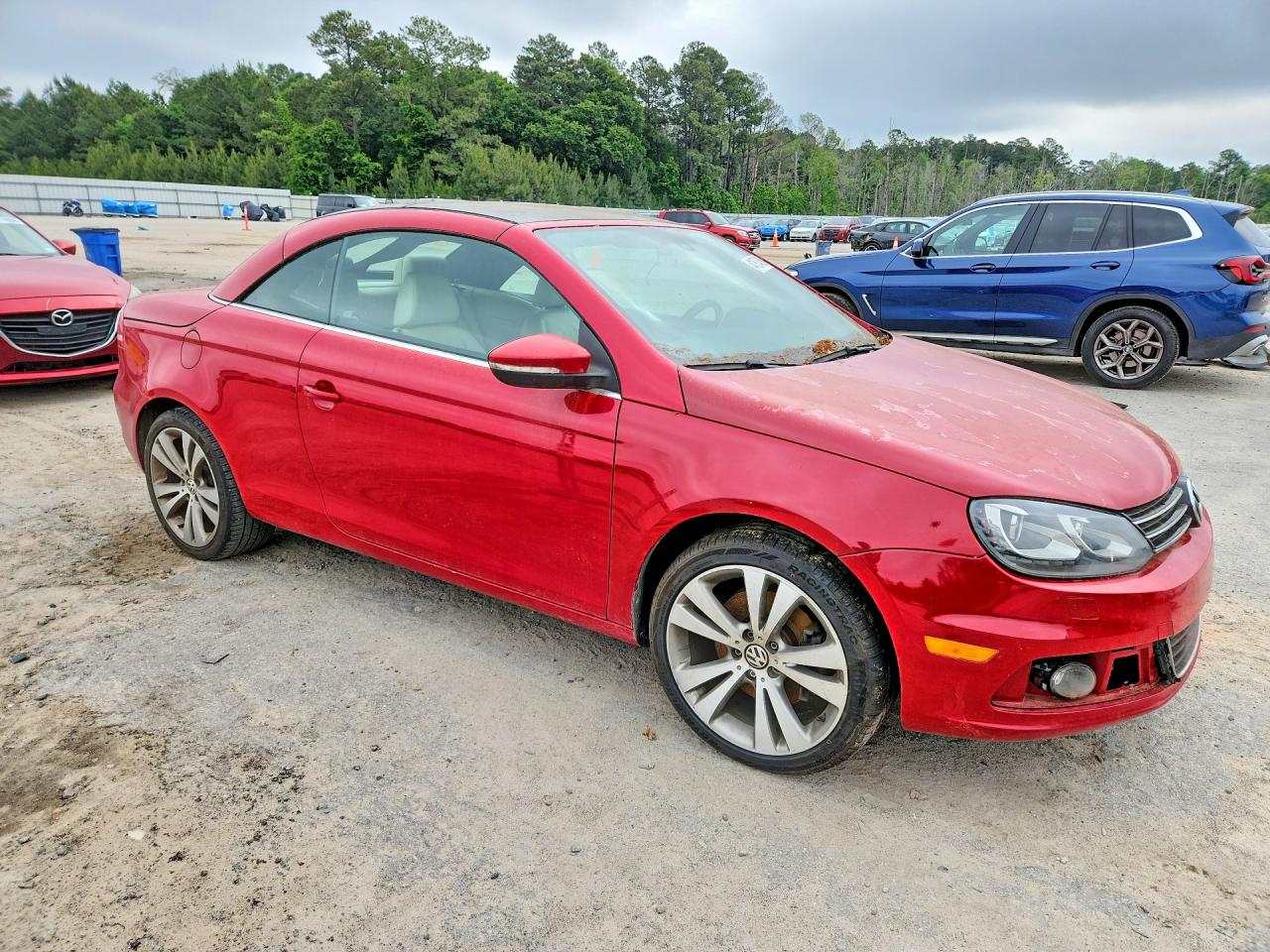 2013 Volkswagen Eos Red vin: WVWFW8AH9DV002821