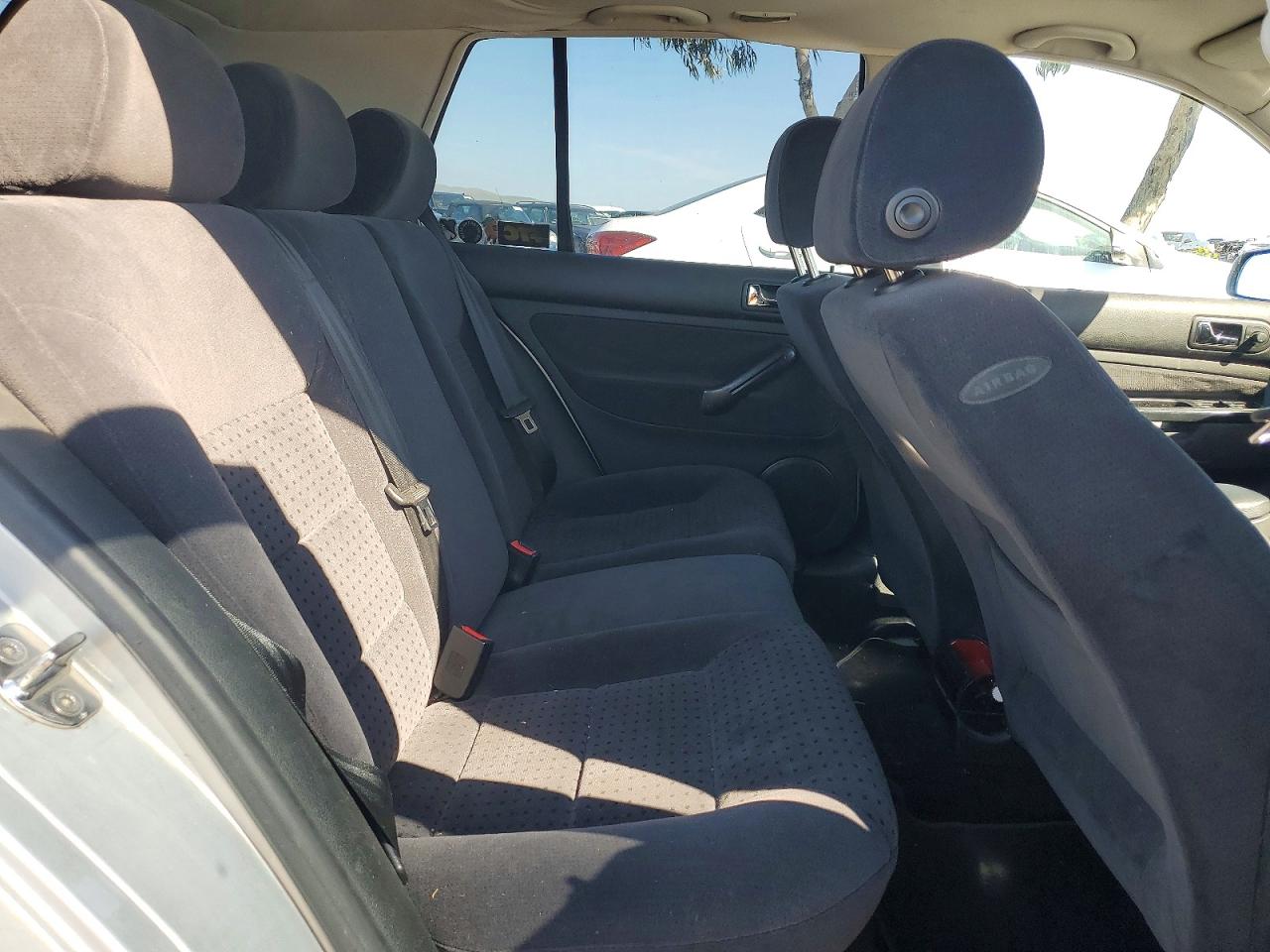 2000 Volkswagen Golf Gls Silver vin: WVWGC21J2YW370710